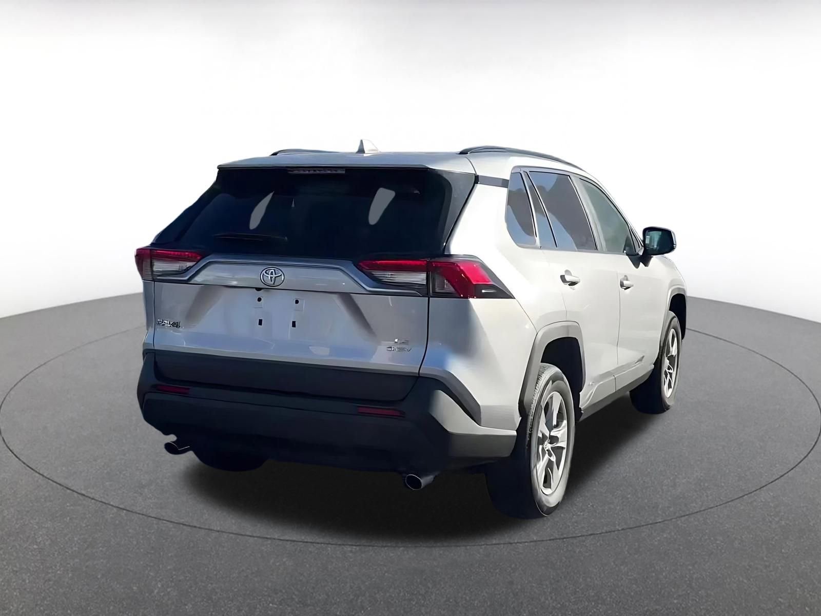 Thumbnail: 2025 Toyota RAV4 - 14