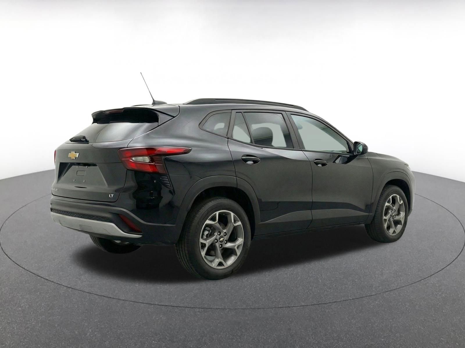 Thumbnail: 2025 Chevrolet Trax - 9