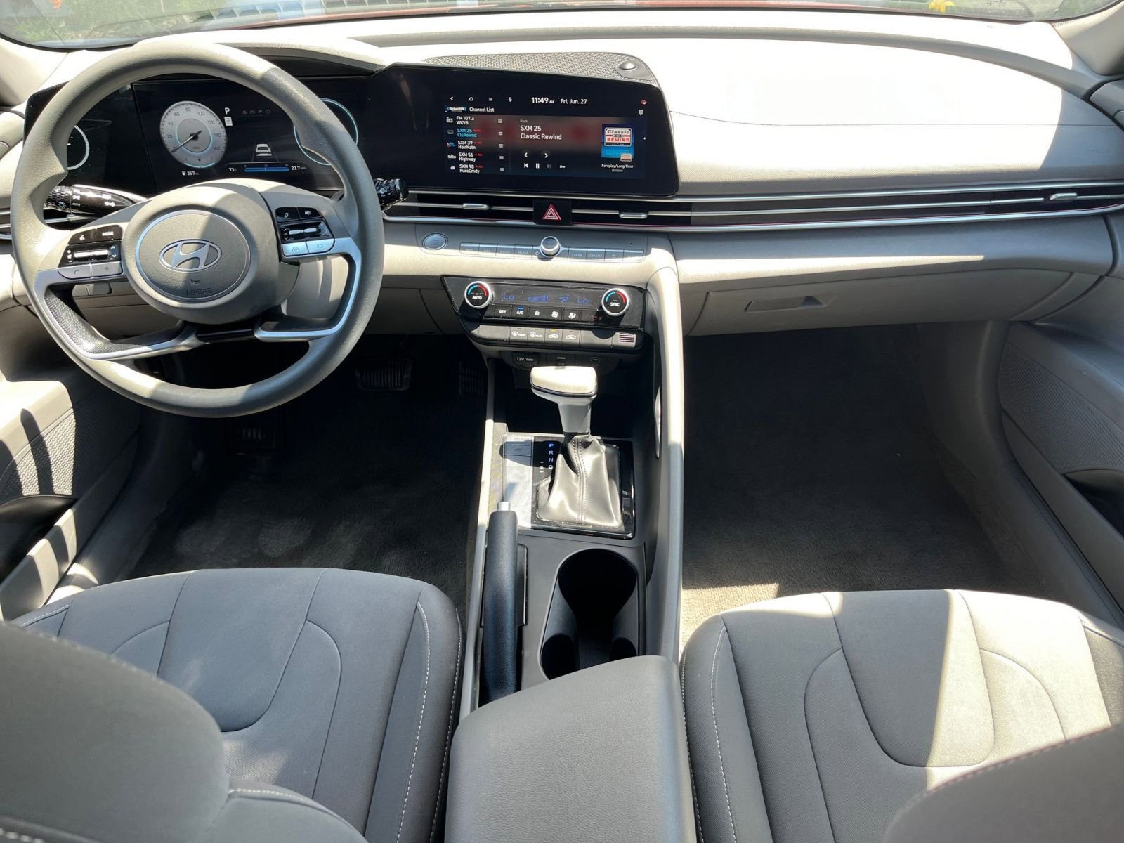 Thumbnail: 2024 Hyundai Elantra - 29