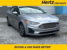 2020 Ford Fusion SE -
                Lynn, MA