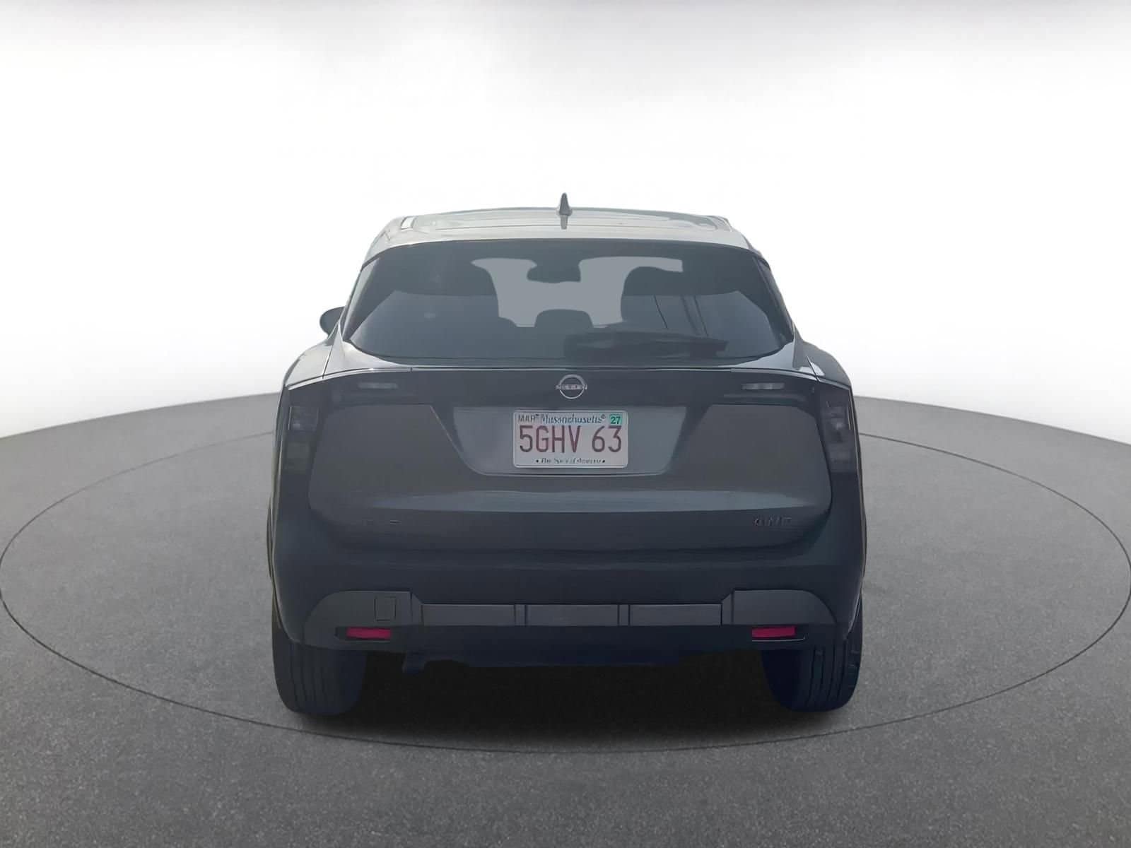 Thumbnail: 2025 Nissan Kicks - 12