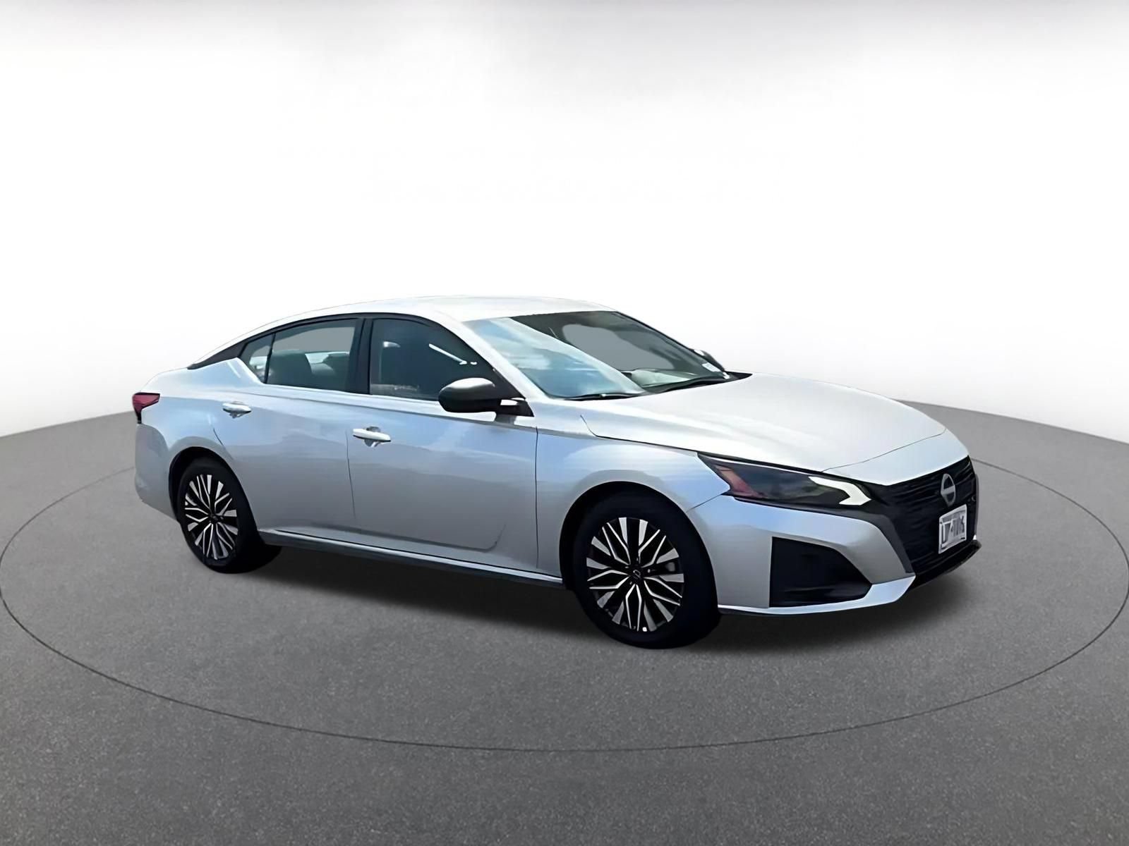 Thumbnail: 2026 Nissan Altima - 2