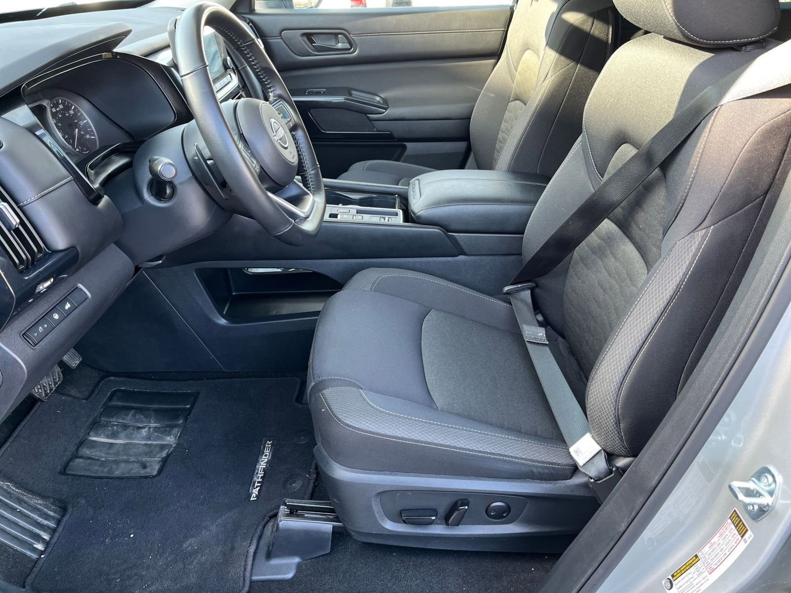 Thumbnail: 2025 Nissan Pathfinder - 29