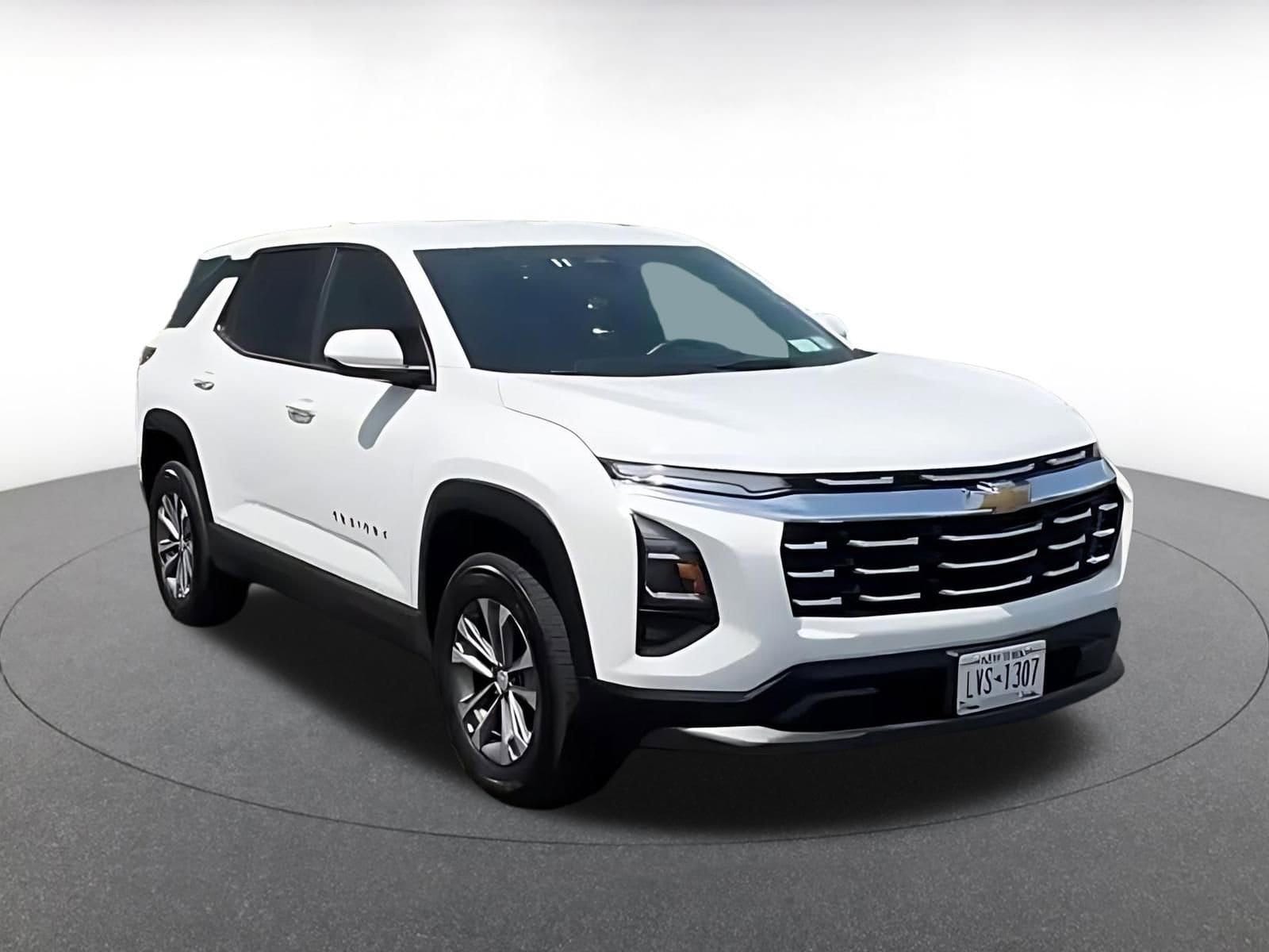 Thumbnail: 2025 Chevrolet Equinox - 3