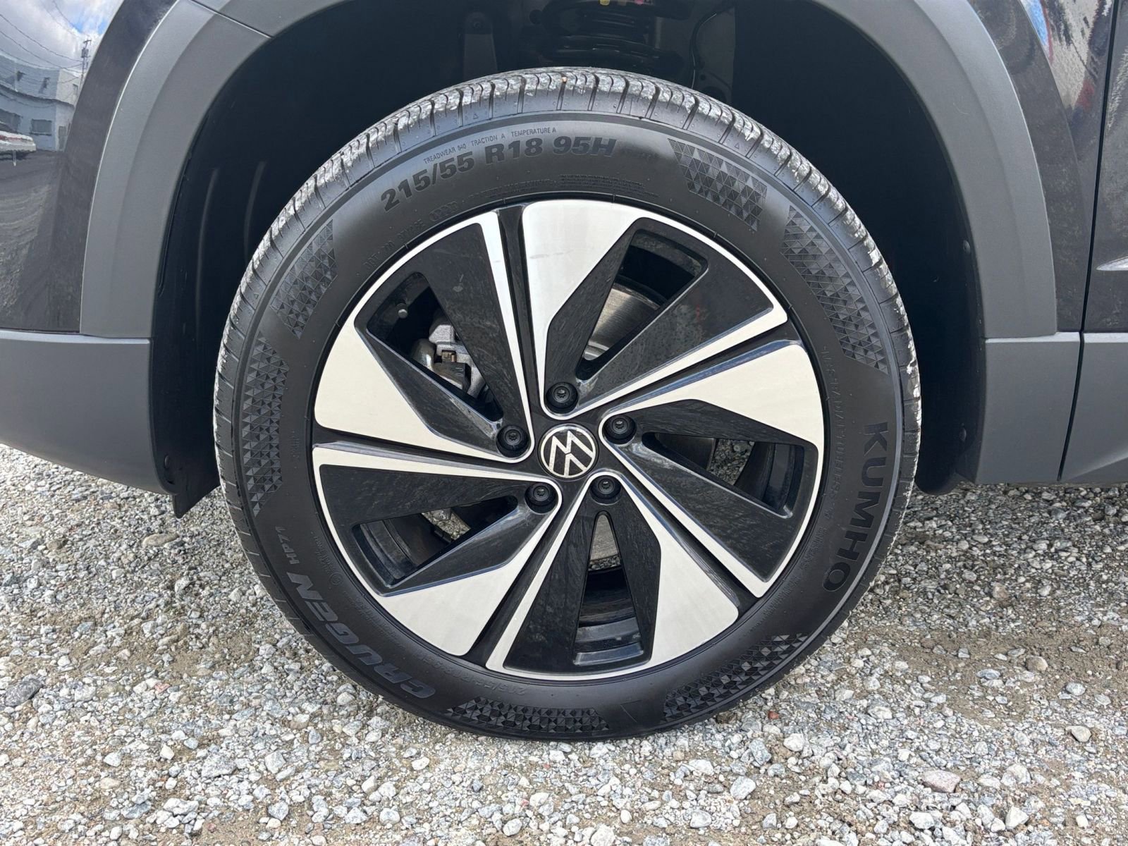 Thumbnail: 2025 Volkswagen Taos - 25