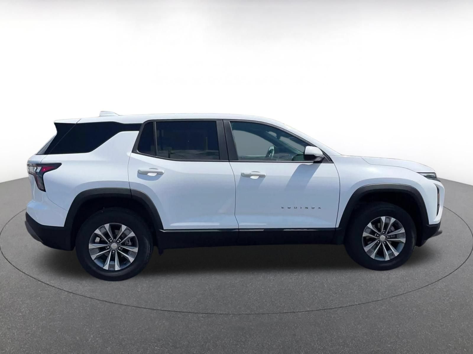 Thumbnail: 2025 Chevrolet Equinox - 12