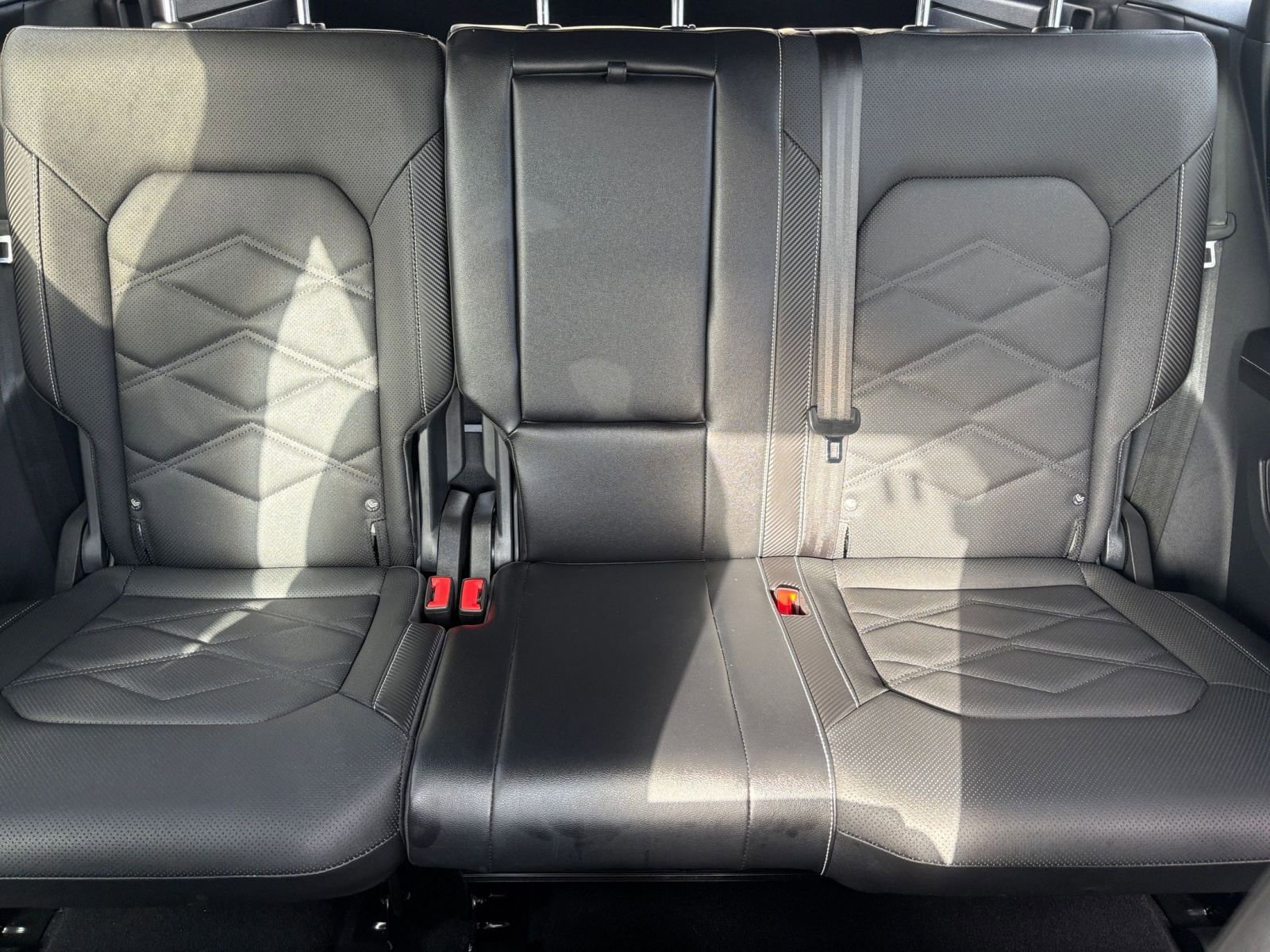 Thumbnail: 2025 Volkswagen Atlas - 35