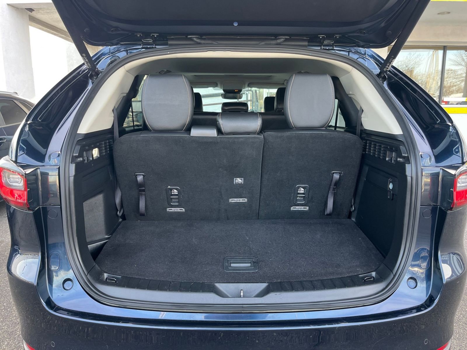 Thumbnail: 2025 Mazda CX-90 - 30