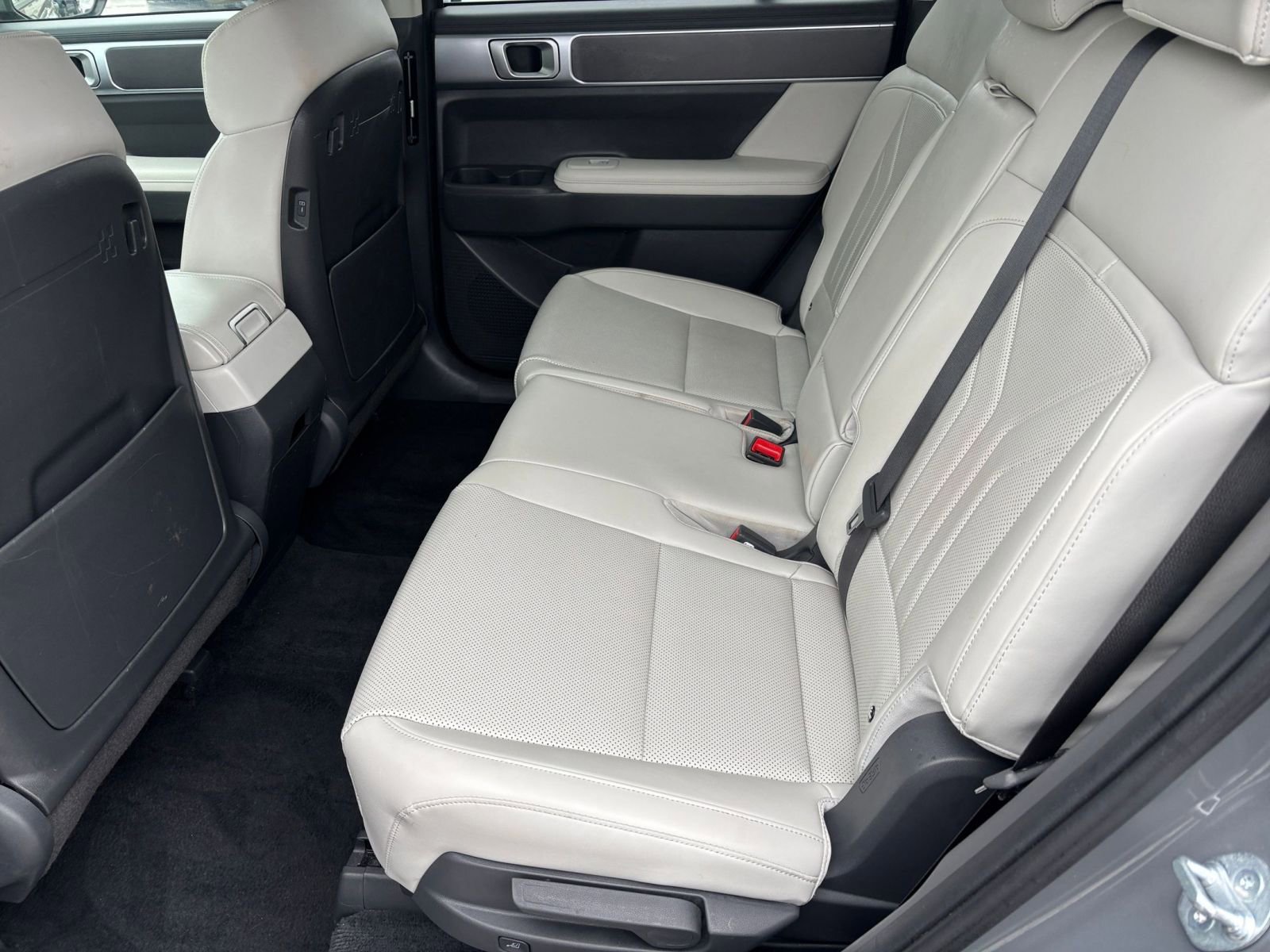 Thumbnail: 2025 Hyundai Santa Fe - 23