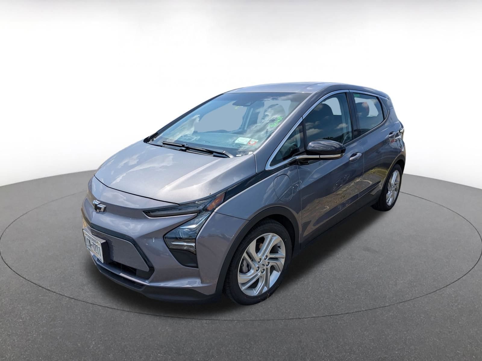 Thumbnail: 2023 Chevrolet Bolt EV - 3