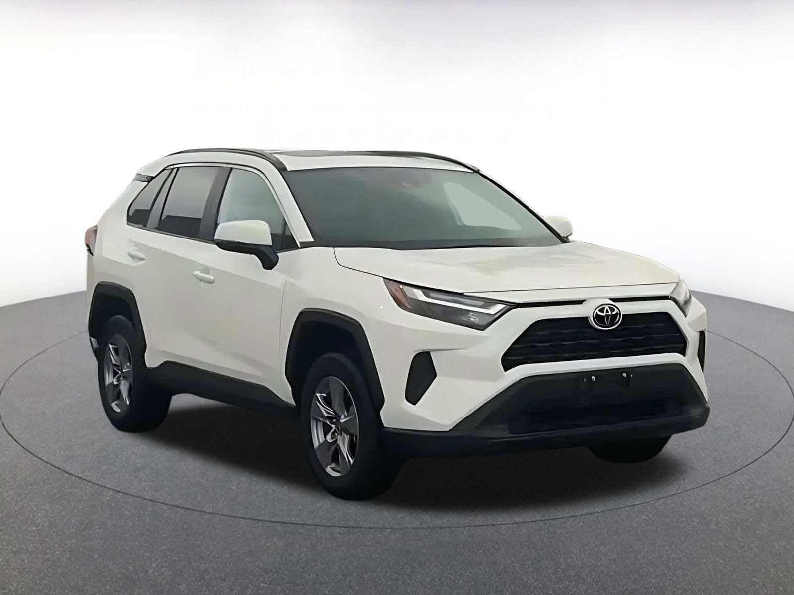 Thumbnail: 2025 Toyota RAV4 - 3