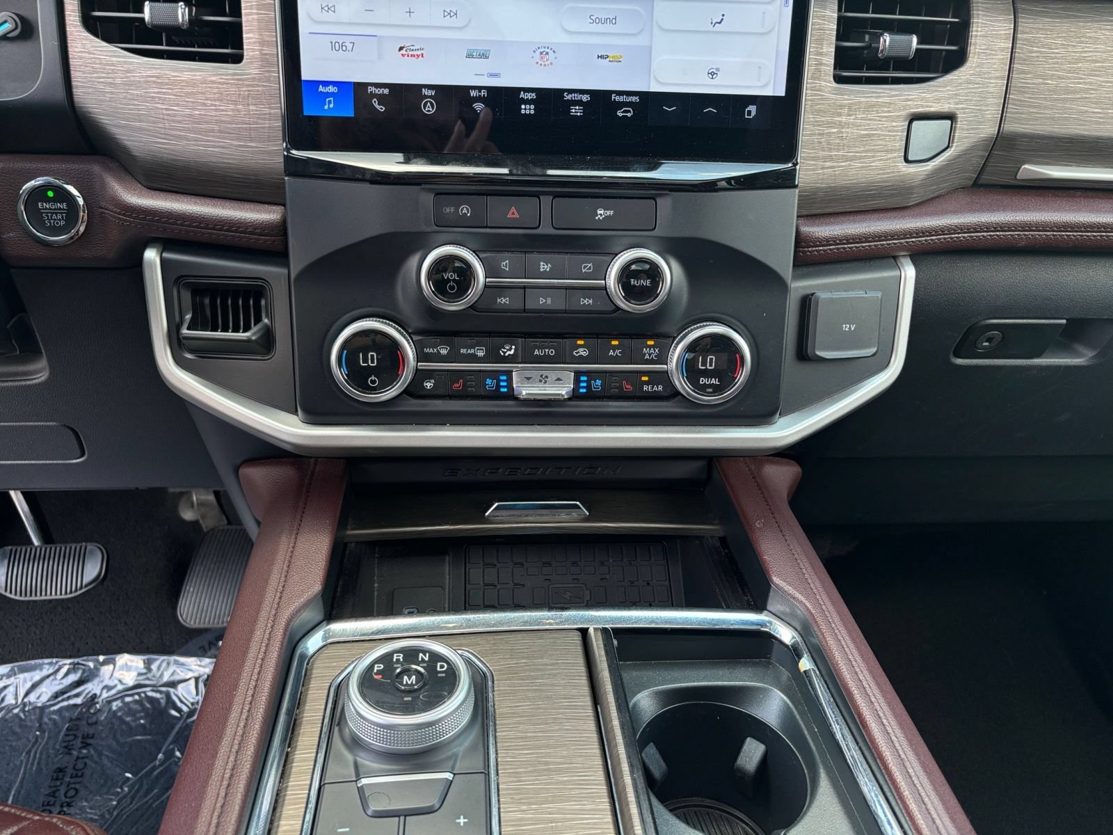 Thumbnail: 2024 Ford Expedition - 18