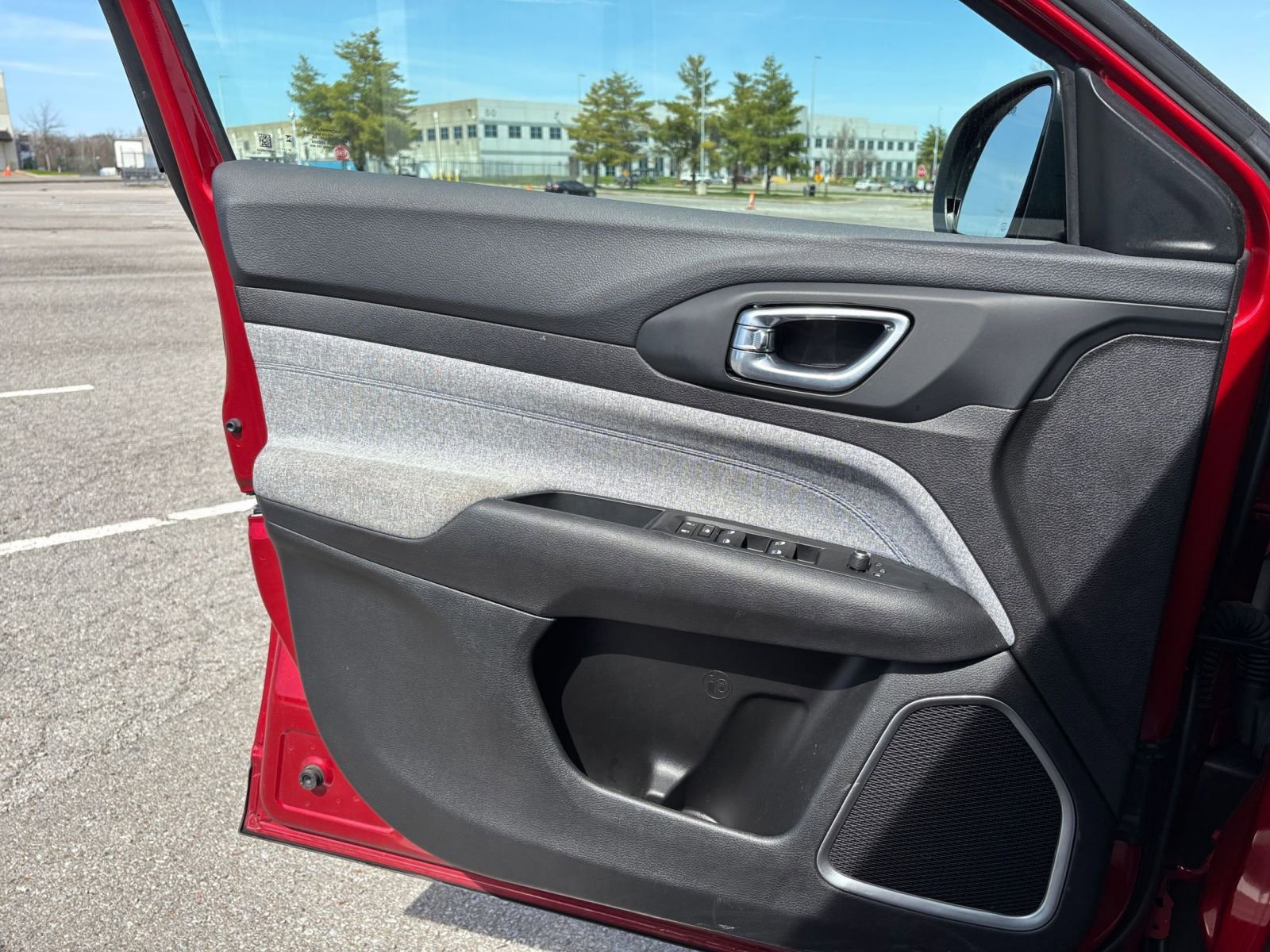 Thumbnail: 2025 Jeep Compass - 18