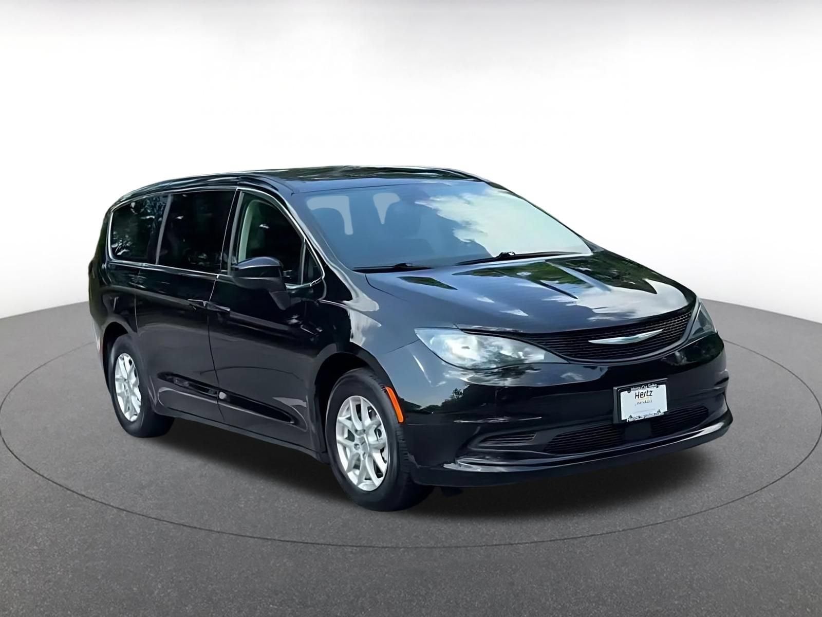 Thumbnail: 2024 Chrysler Voyager - 3