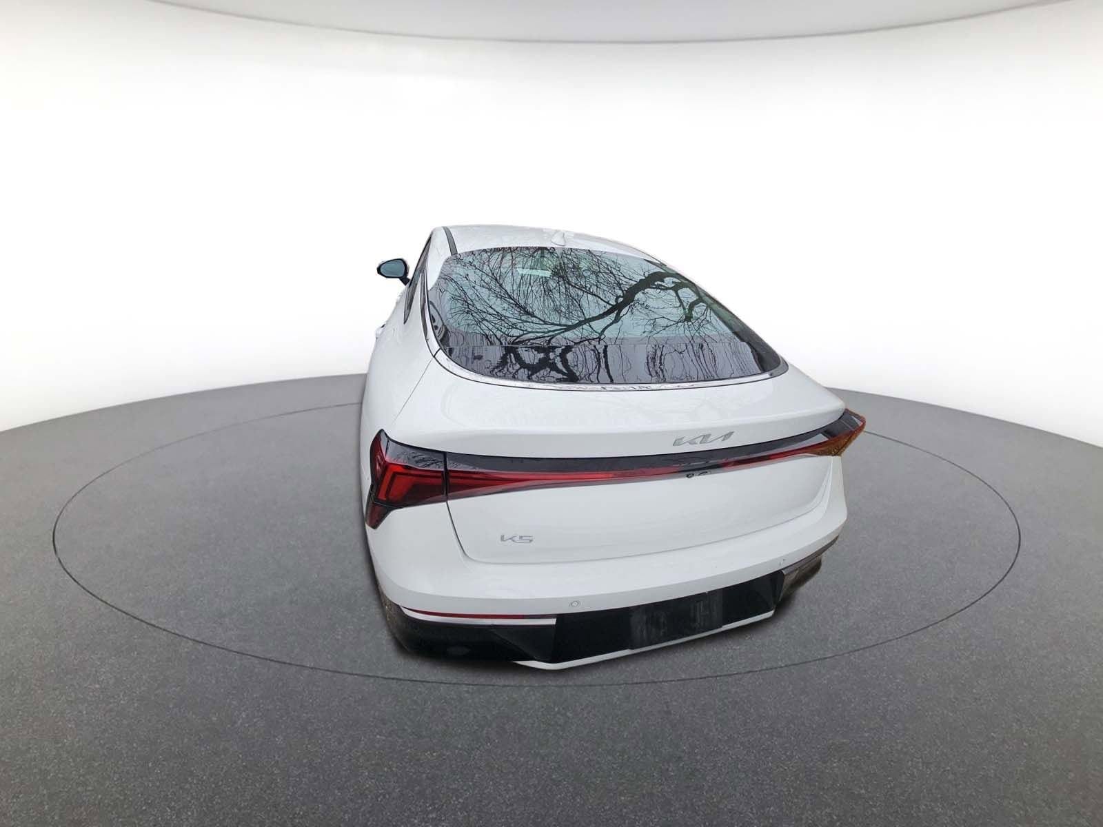 Thumbnail: 2025 Kia K5 - 5