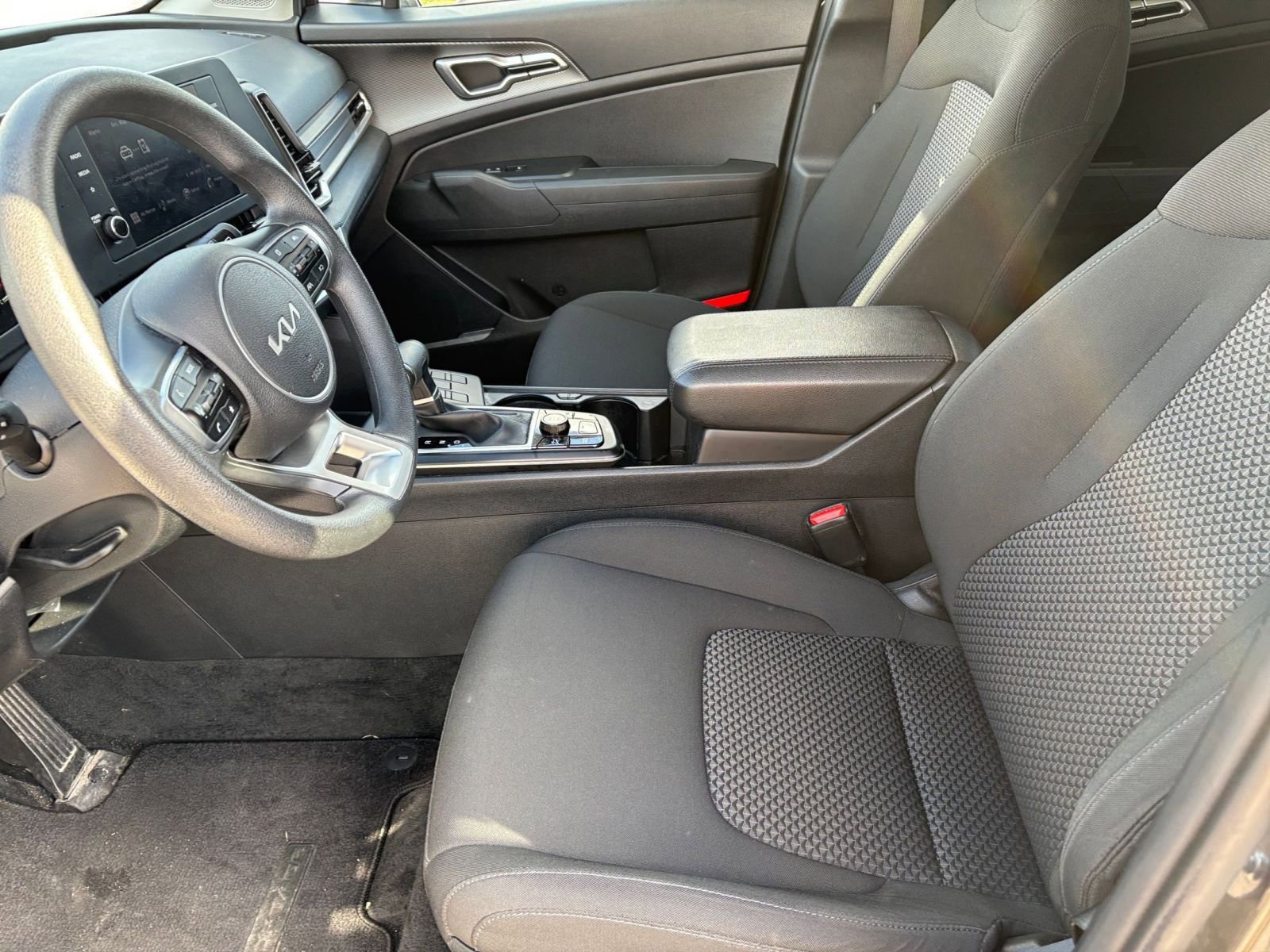 Thumbnail: 2024 Kia Sportage - 25