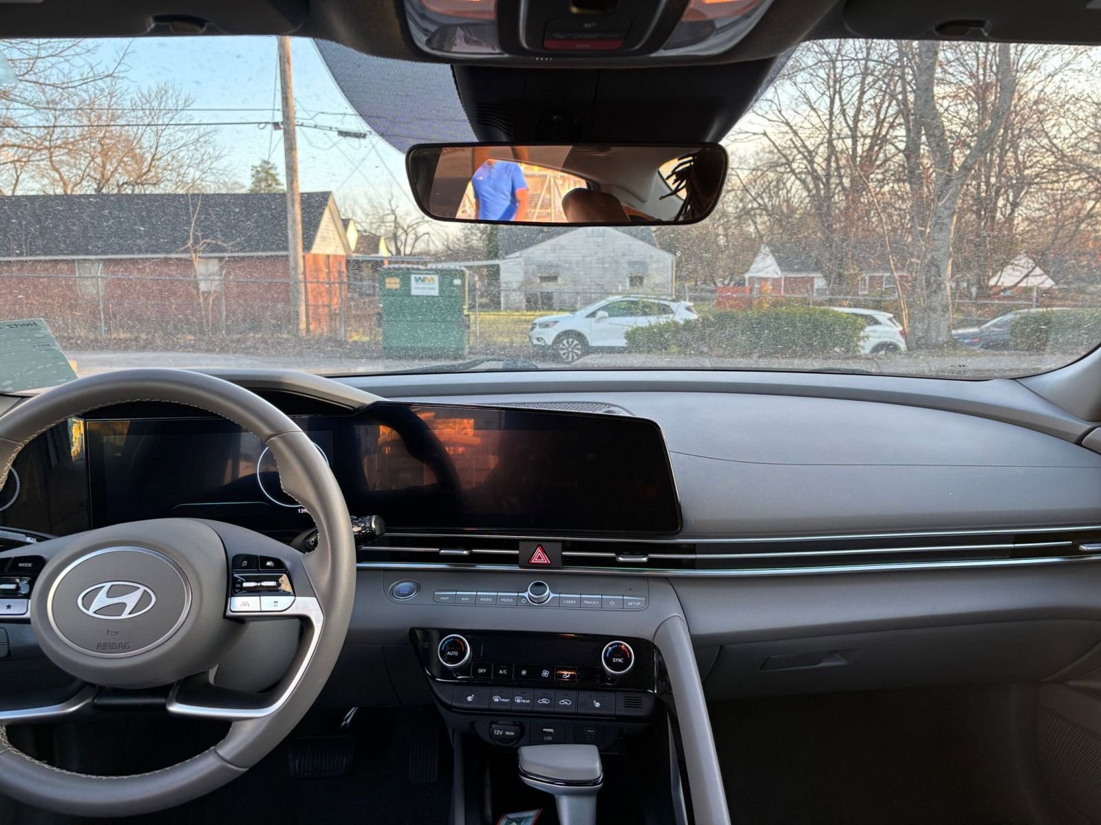 Thumbnail: 2025 Hyundai Elantra - 34