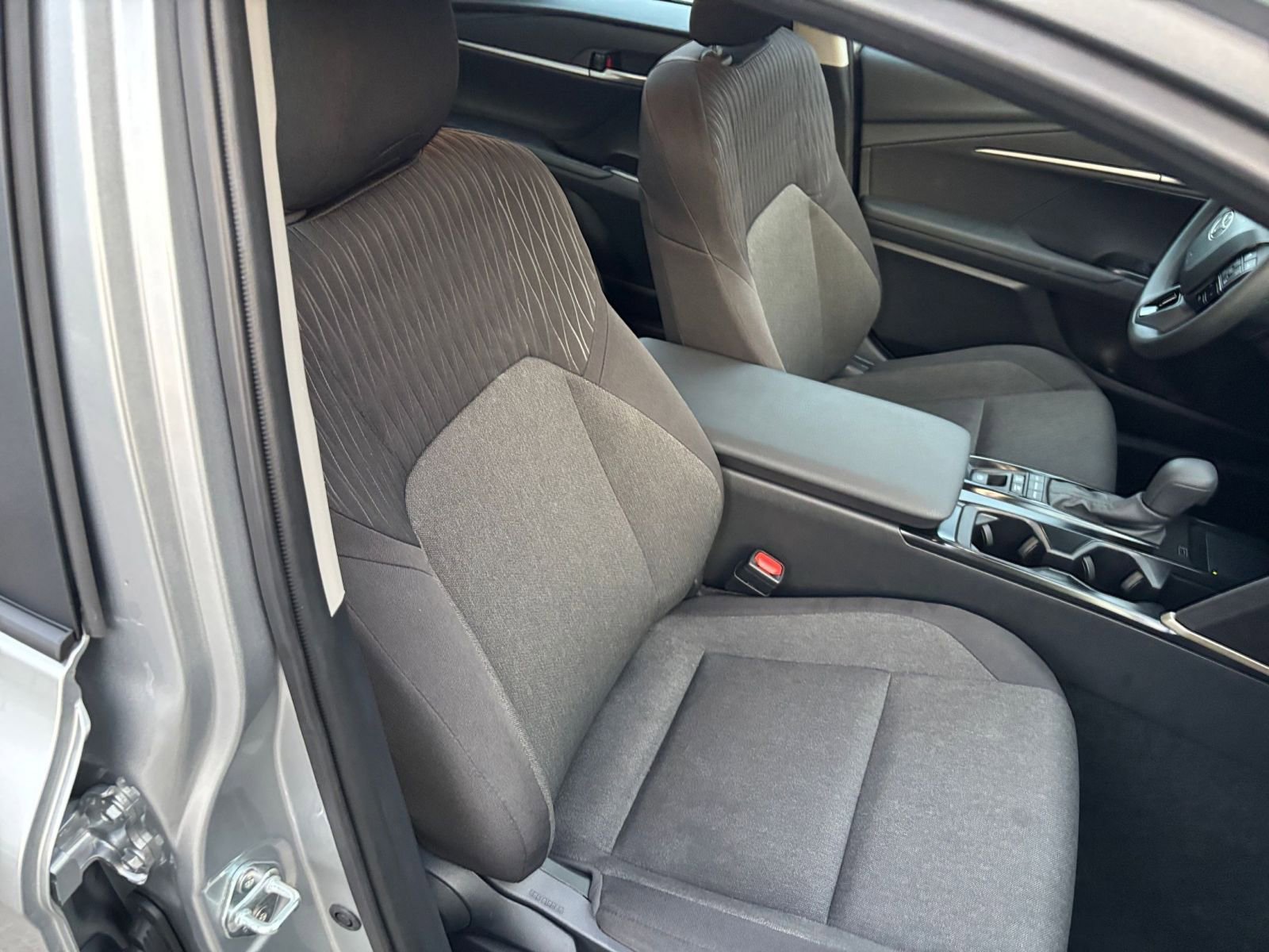 Thumbnail: 2025 Toyota Camry - 35