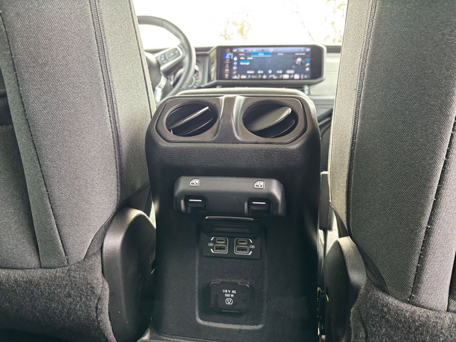 Thumbnail: 2025 Jeep Wrangler - 23