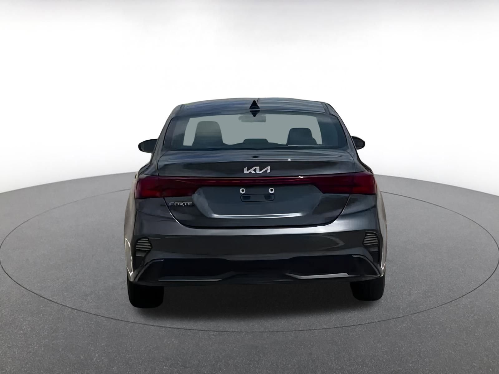 Thumbnail: 2024 Kia Forte - 6