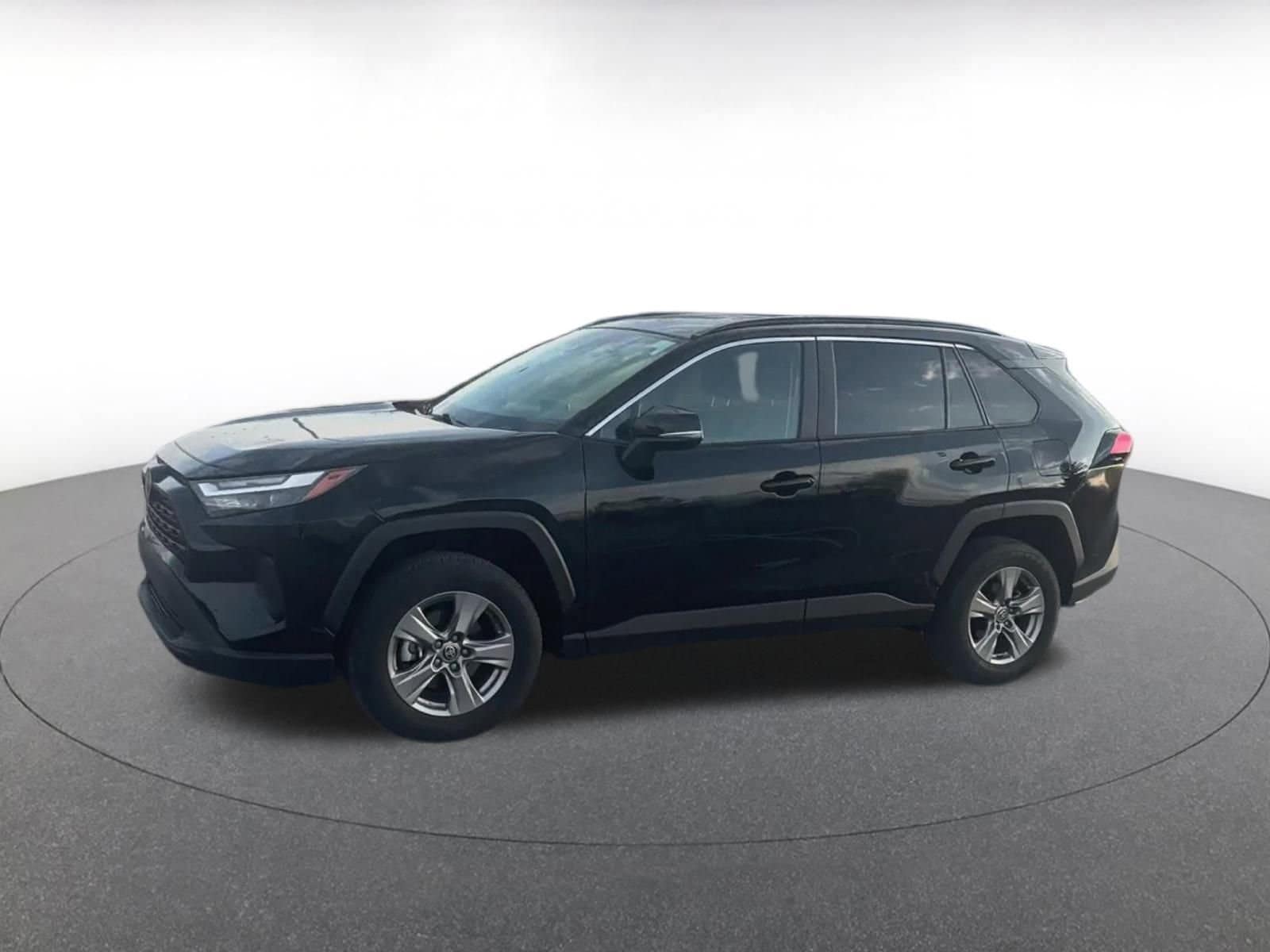 Thumbnail: 2025 Toyota RAV4 - 7