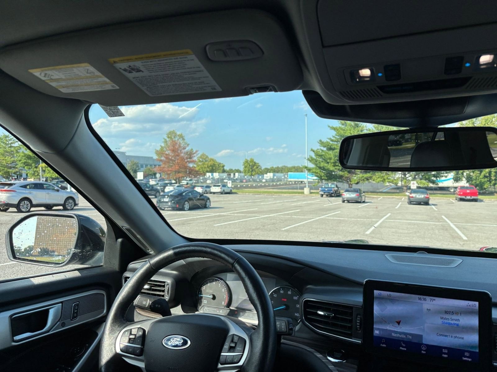 Thumbnail: 2023 Ford Explorer - 34