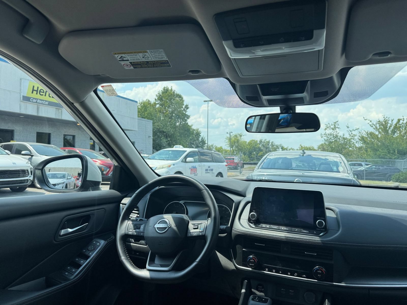 Thumbnail: 2025 Nissan Rogue - 35
