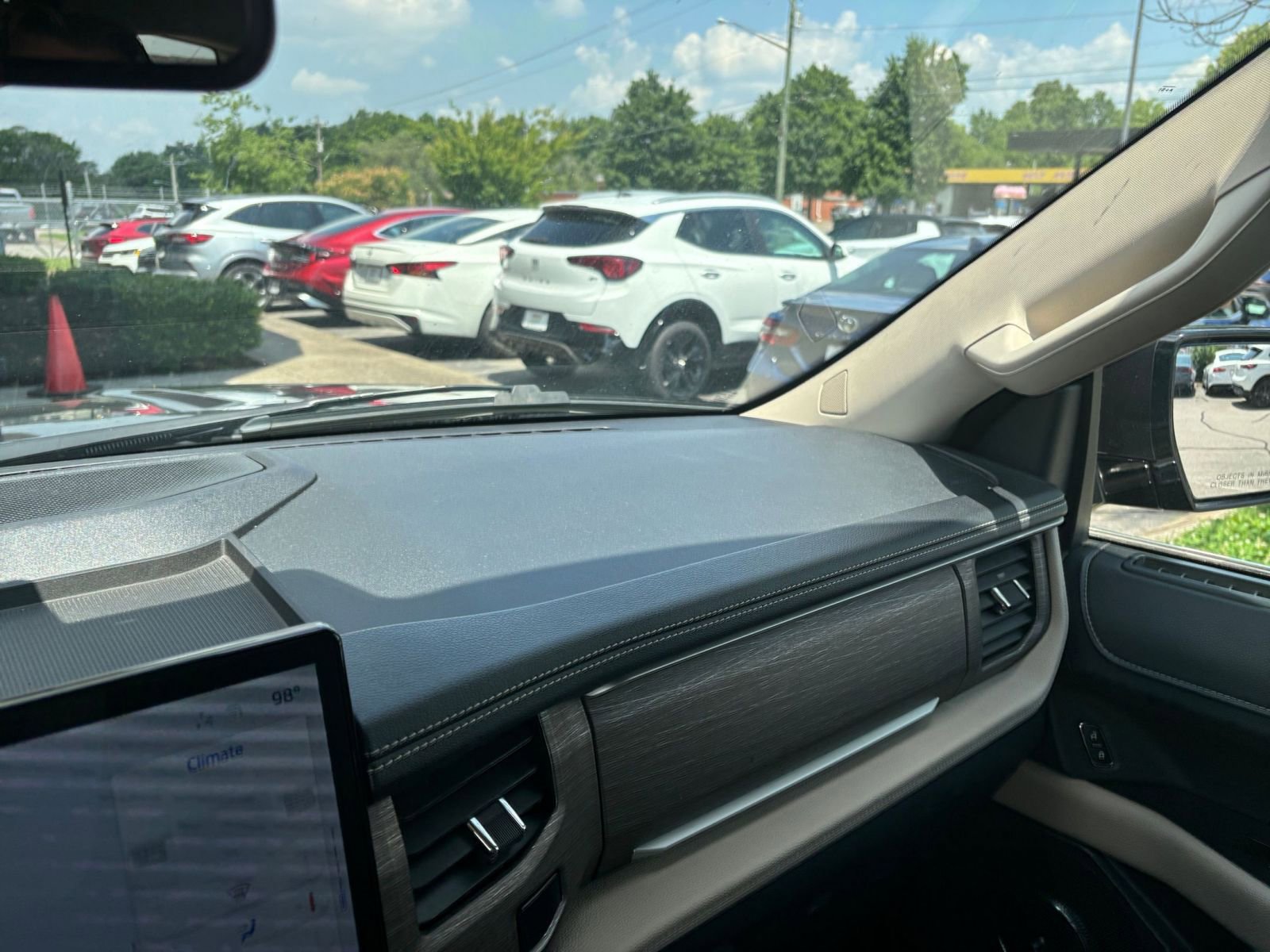 Thumbnail: 2024 Ford Expedition - 35