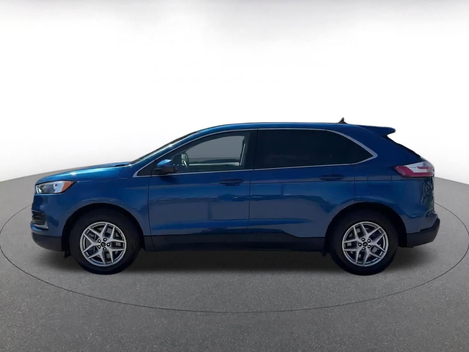 Thumbnail: 2024 Ford Edge - 8