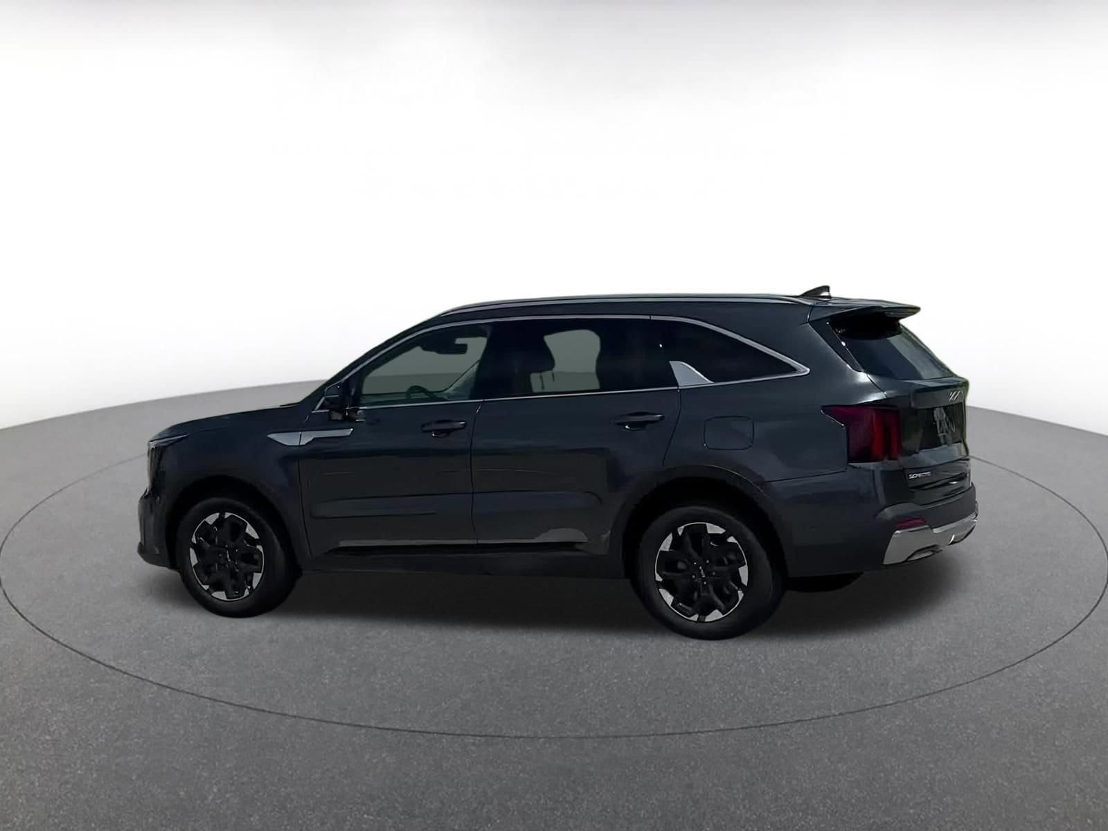 Thumbnail: 2024 Kia Sorento - 7