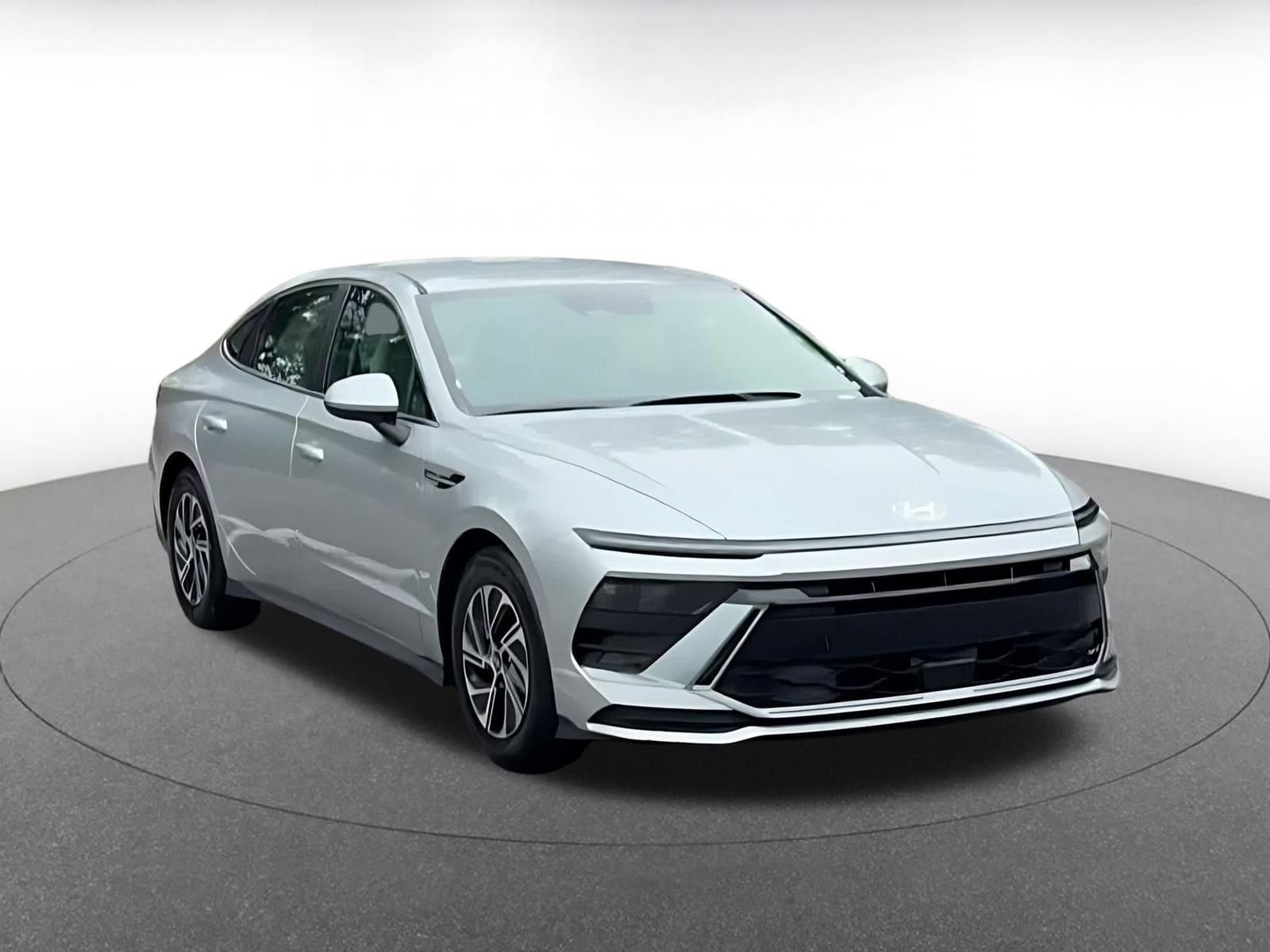 Thumbnail: 2026 Hyundai Sonata - 3