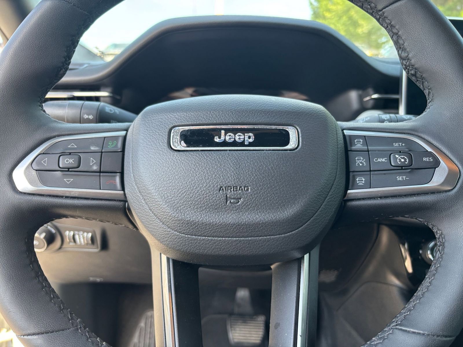 Thumbnail: 2025 Jeep Compass - 28