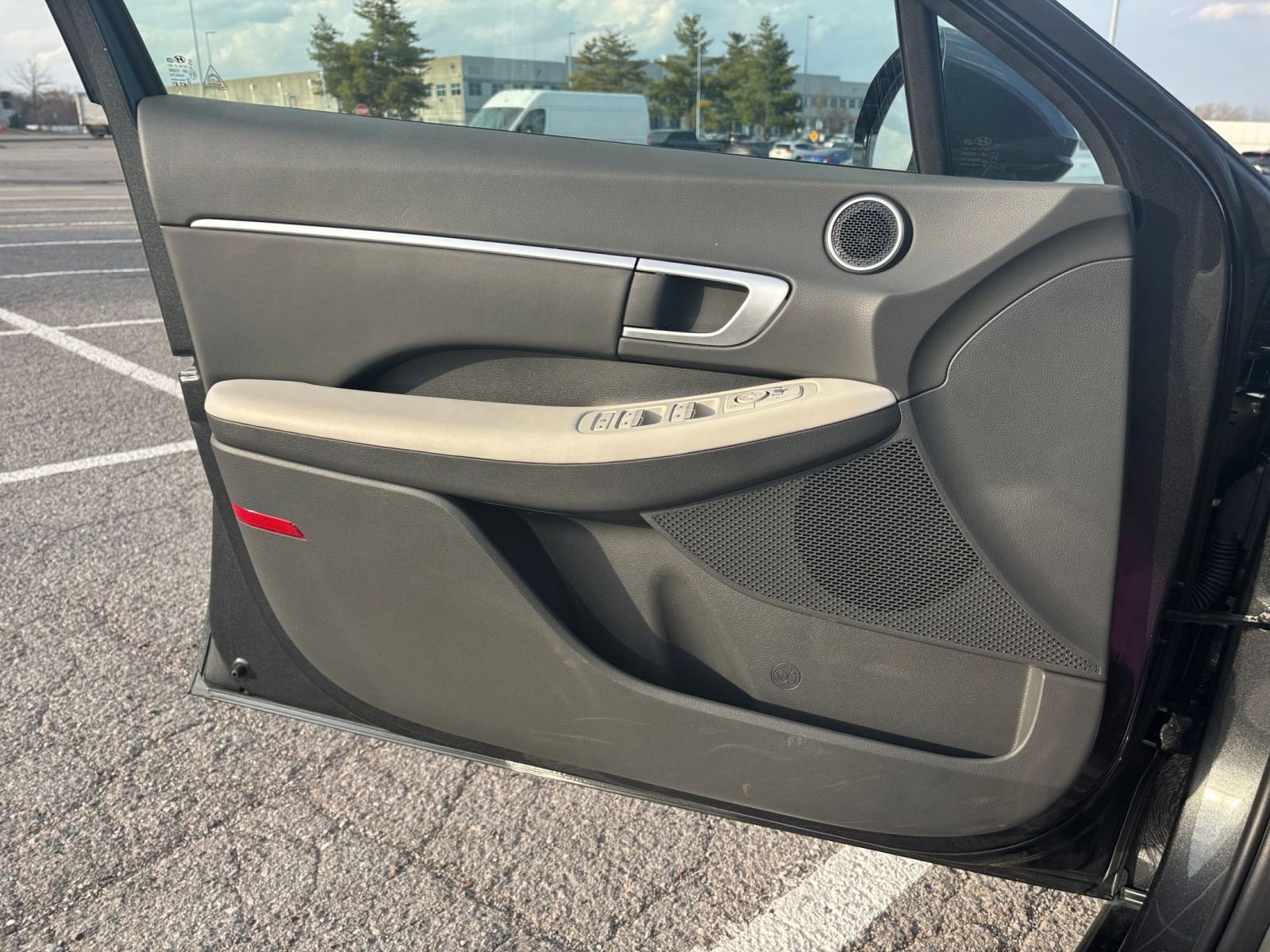 Thumbnail: 2025 Hyundai Sonata - 18