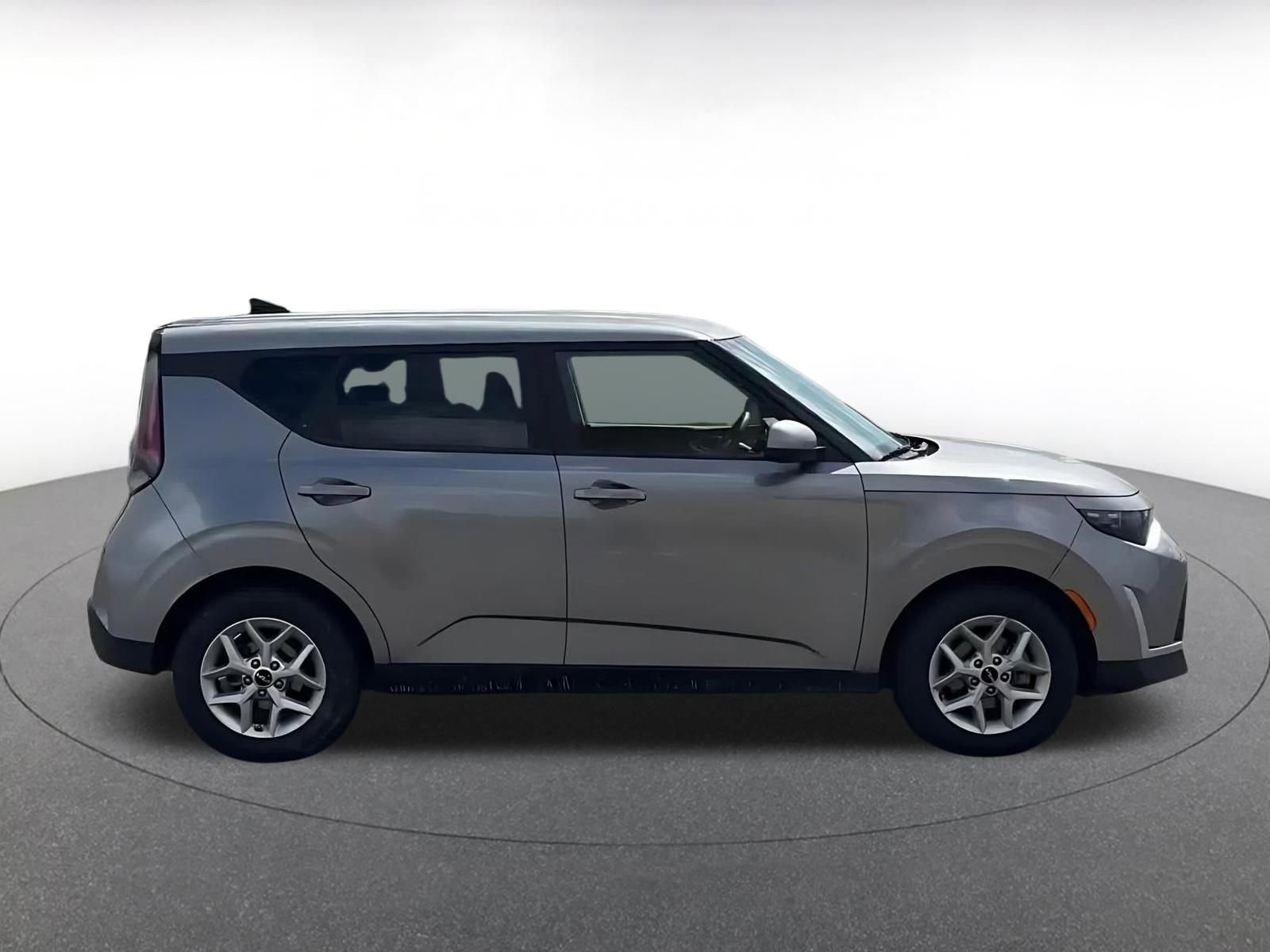 Thumbnail: 2025 Kia Soul - 16