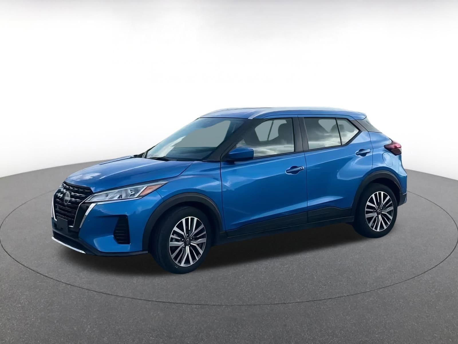 Thumbnail: 2024 Nissan Kicks - 7