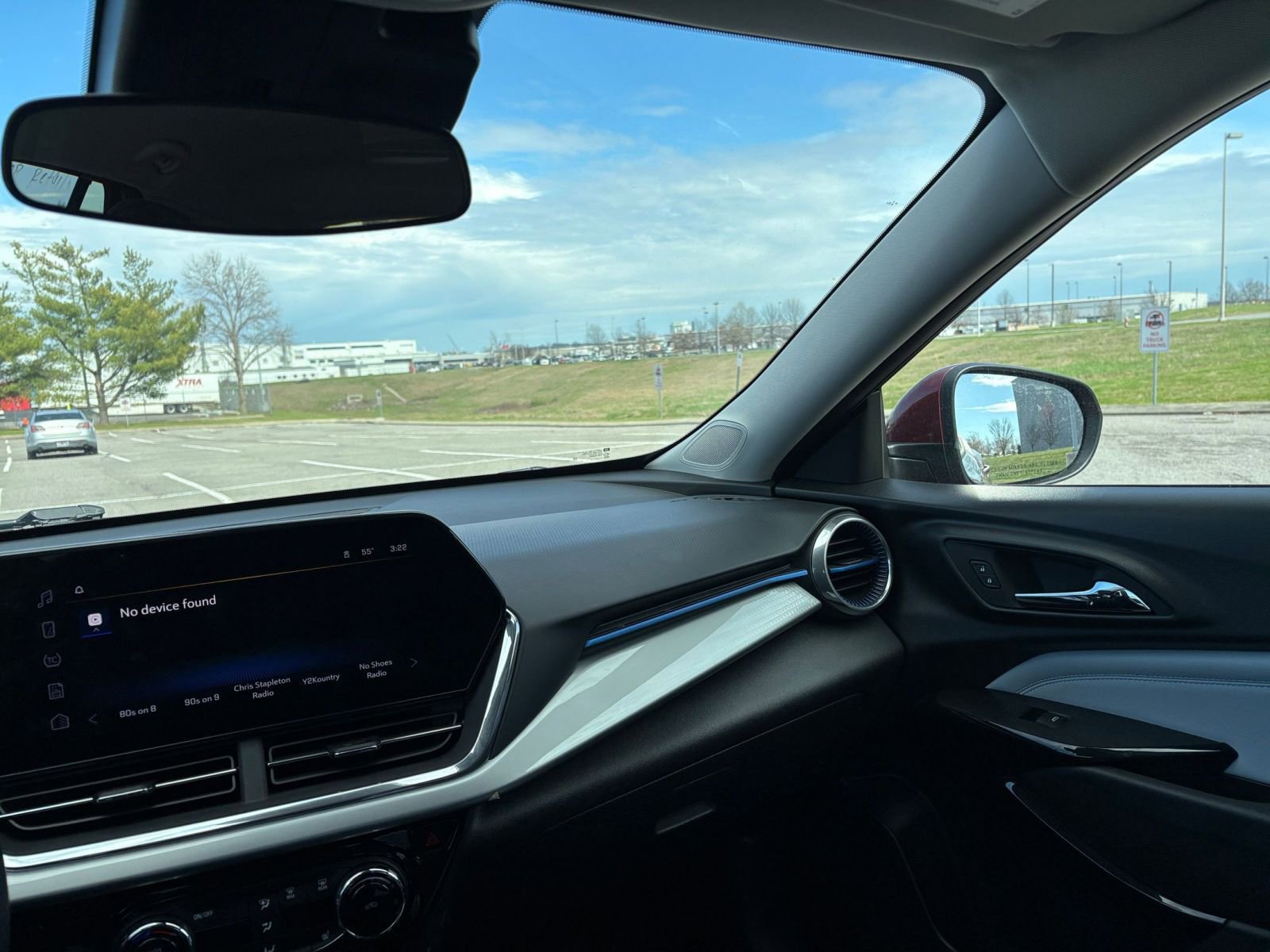 Thumbnail: 2025 Chevrolet Trax - 34