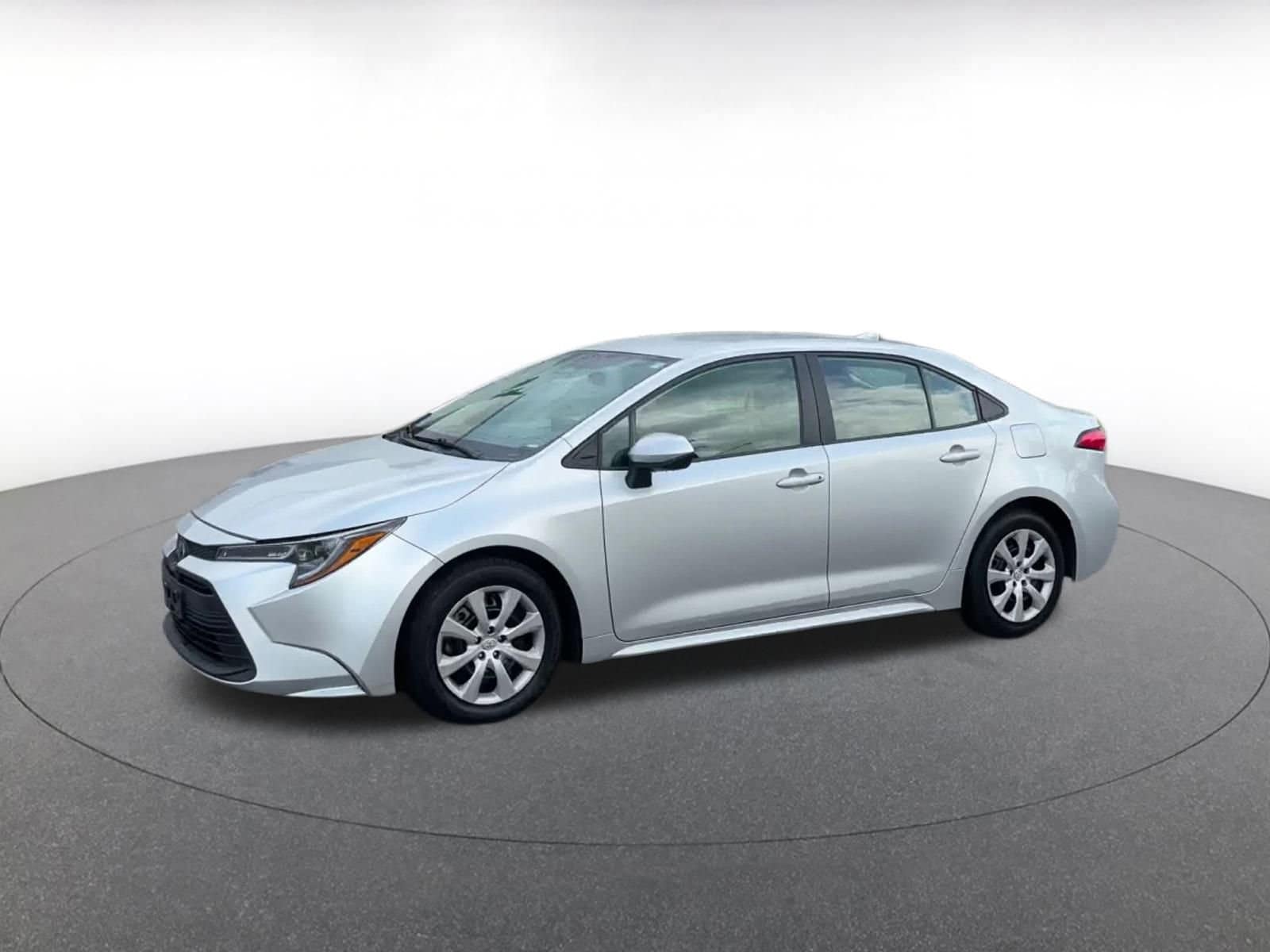 Thumbnail: 2023 Toyota Corolla - 8
