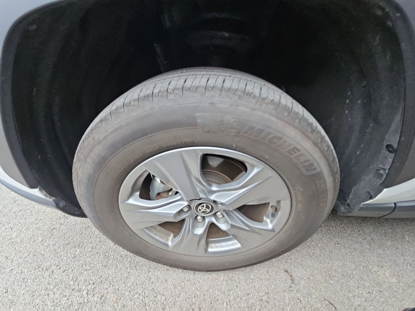 Thumbnail: 2025 Toyota RAV4 - 7