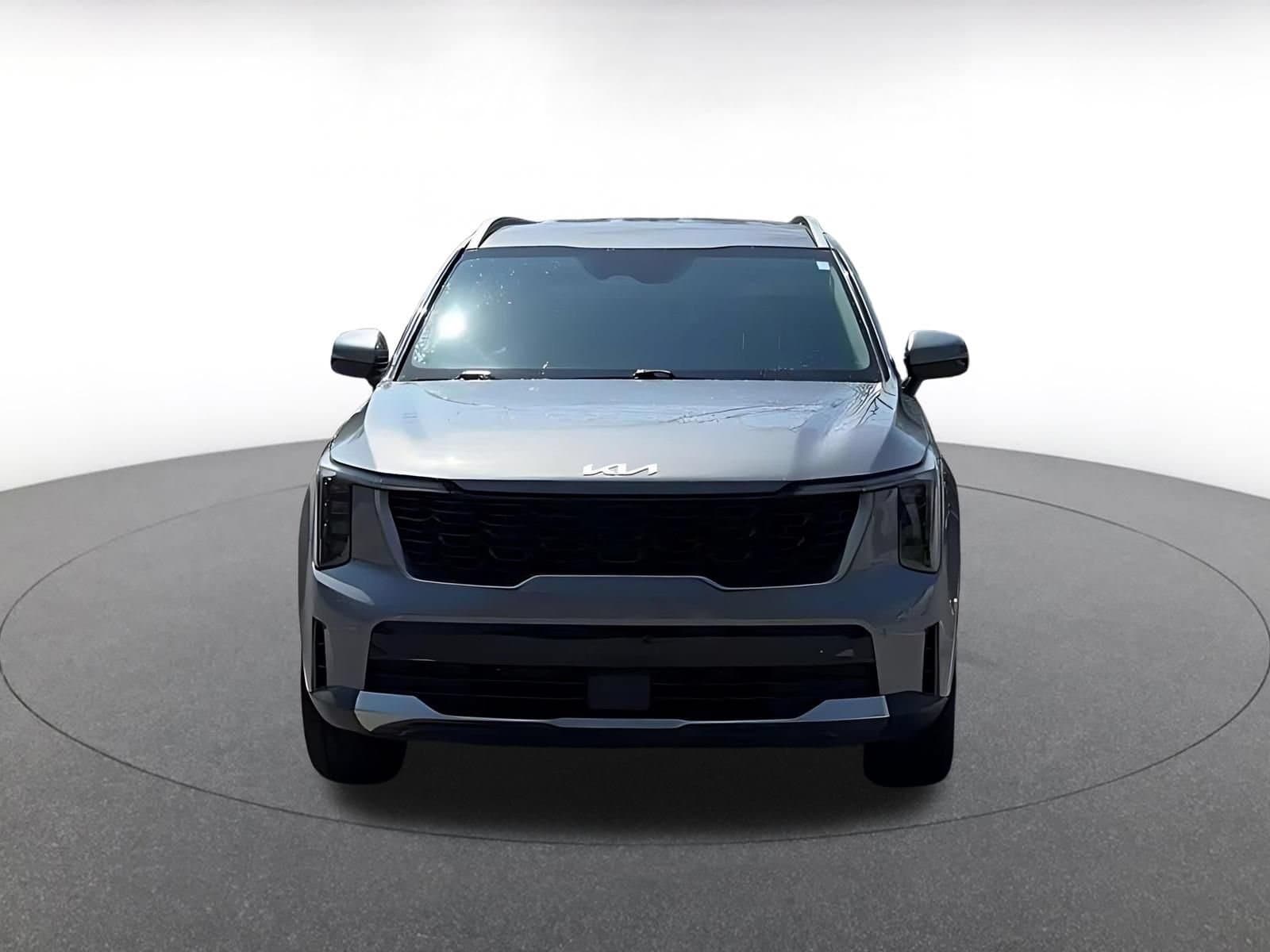 Thumbnail: 2024 Kia Sorento - 4
