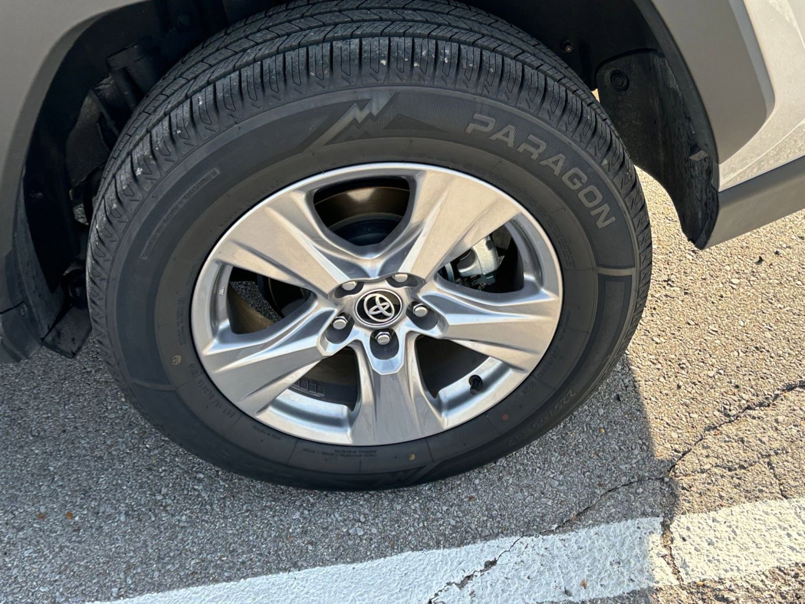 Thumbnail: 2025 Toyota RAV4 - 29