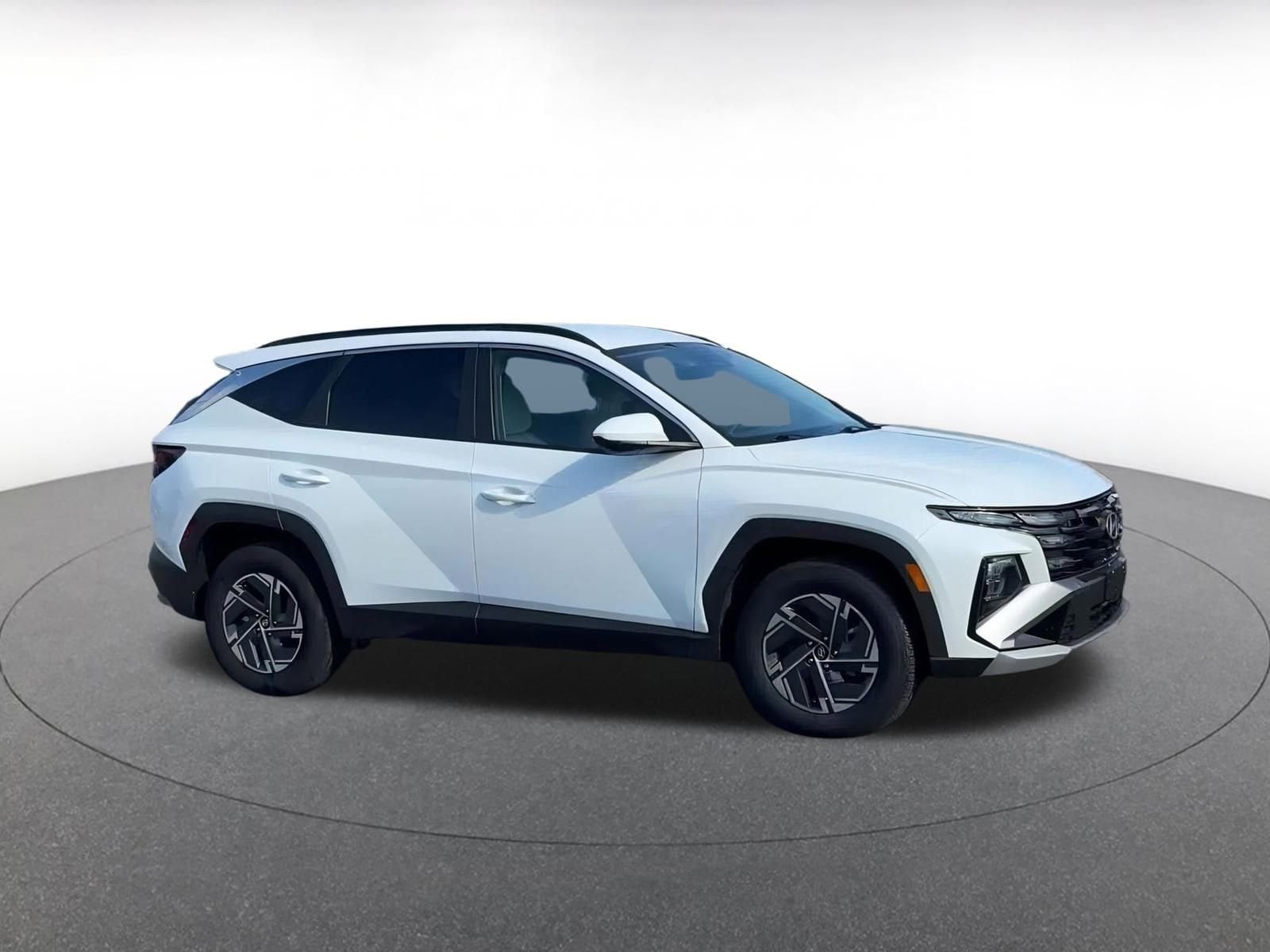 Thumbnail: 2025 Hyundai Tucson - 2