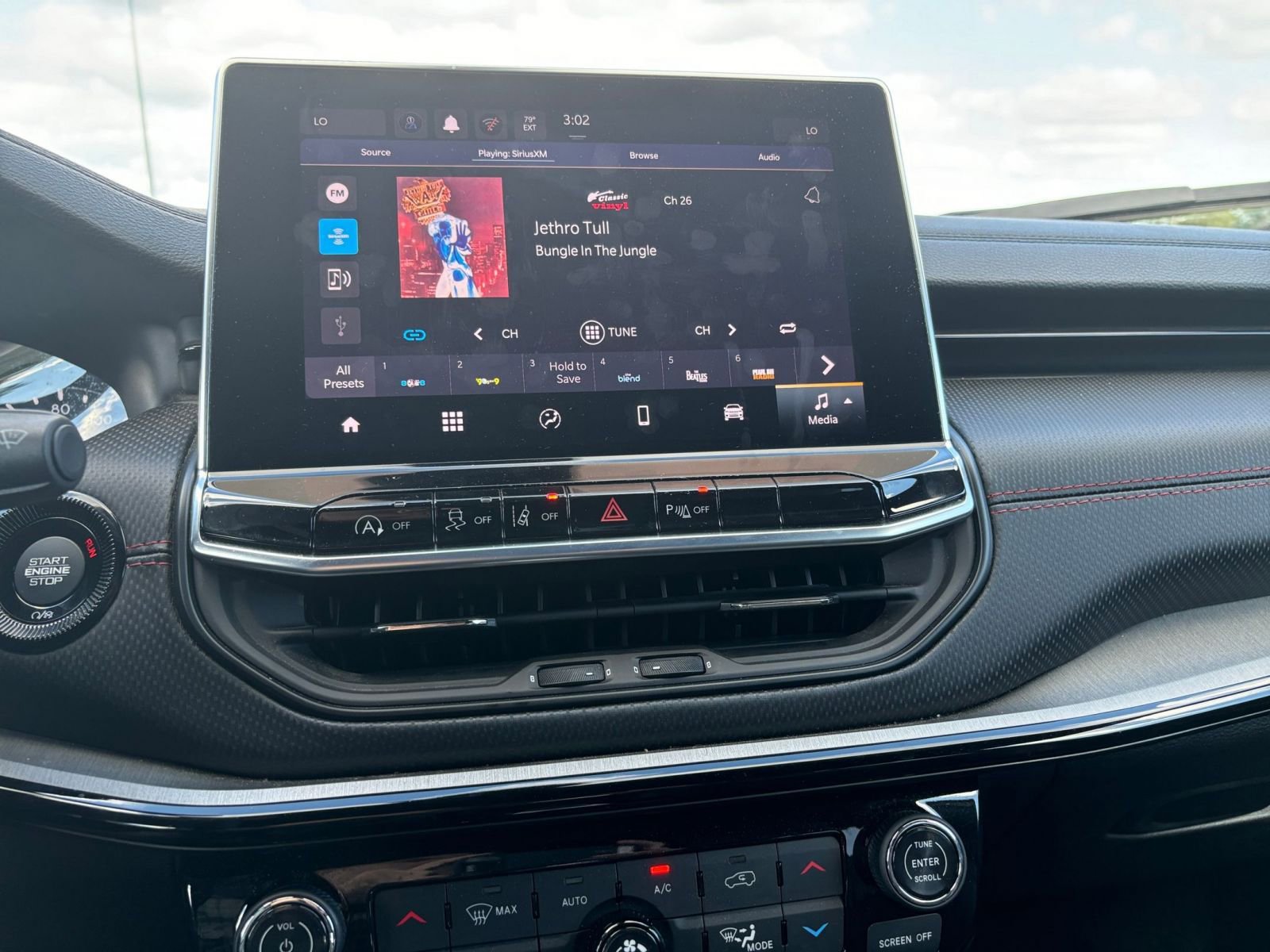 Thumbnail: 2025 Jeep Compass - 18