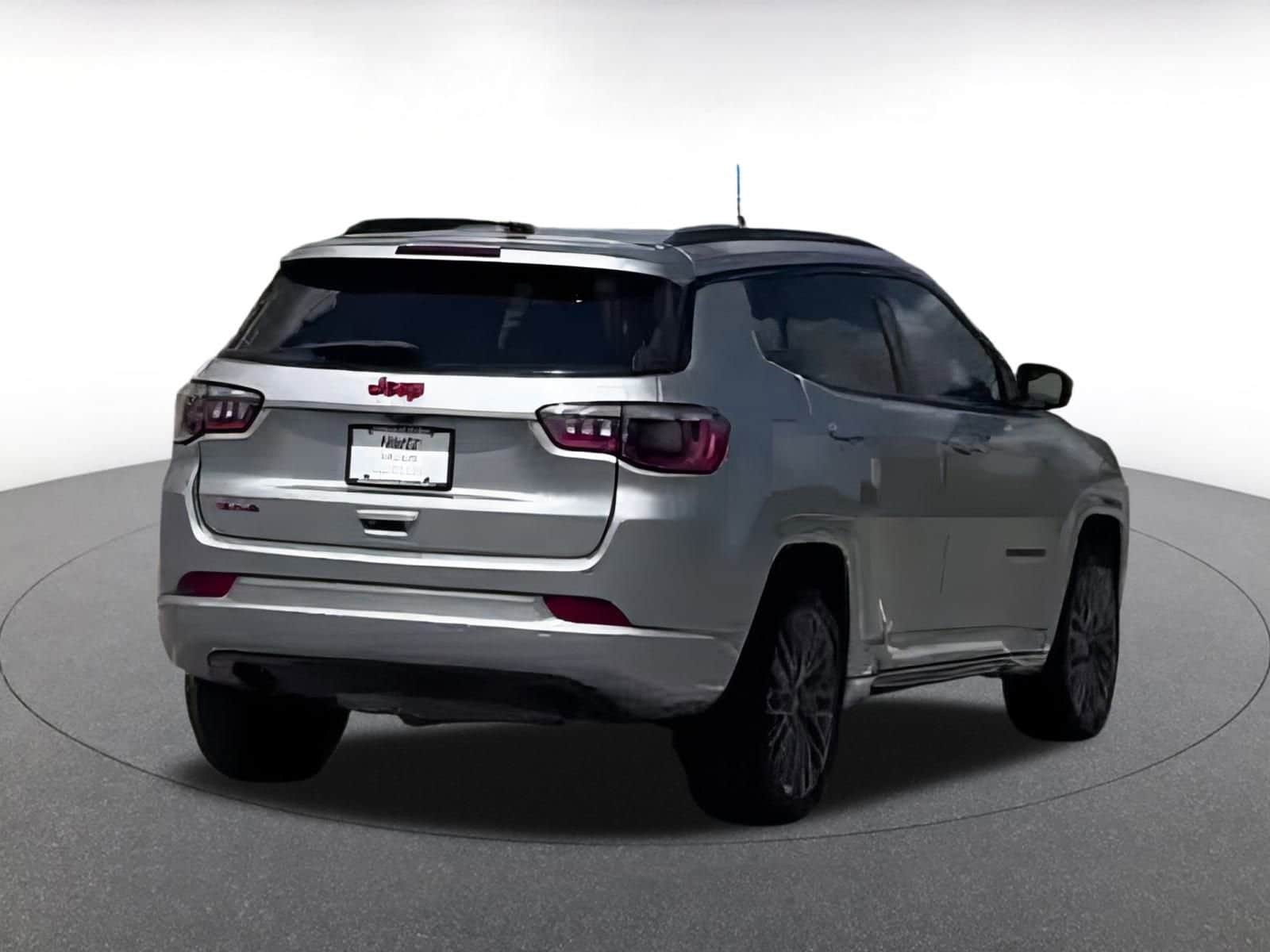 Thumbnail: 2023 Jeep Compass - 10