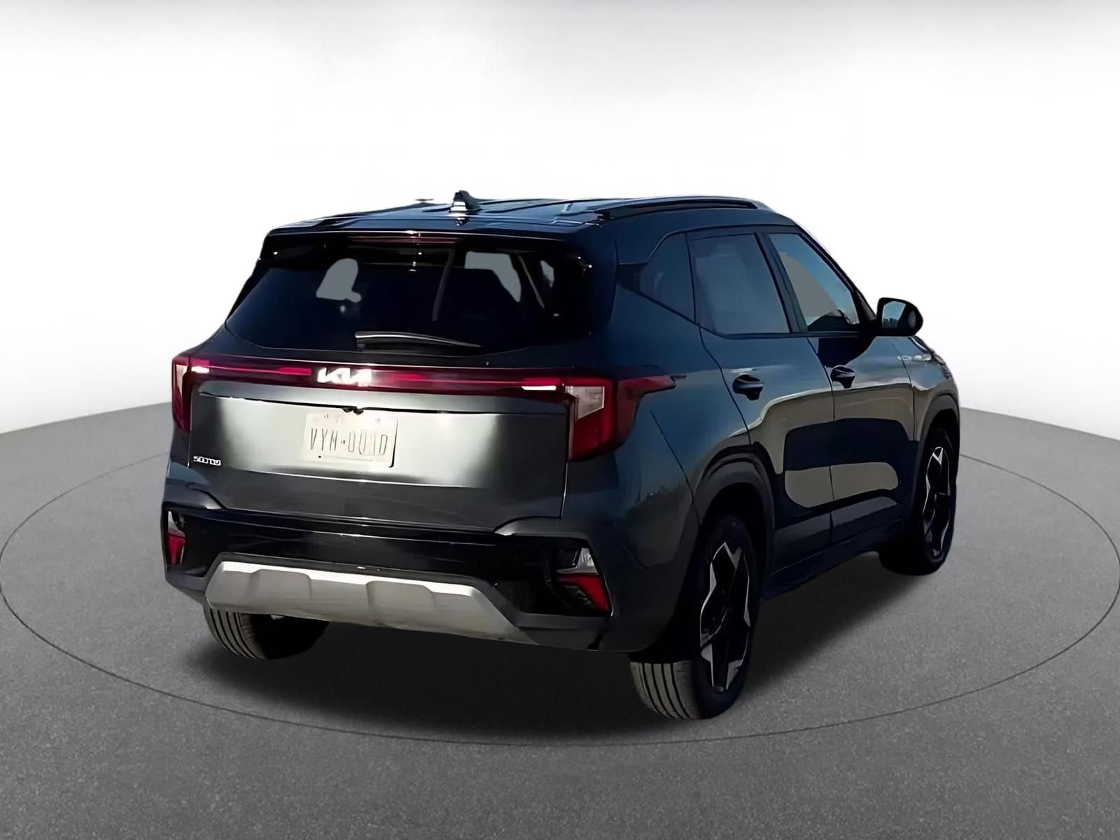 Thumbnail: 2025 Kia Seltos - 14