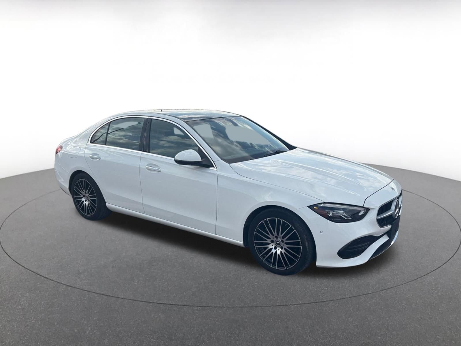 Thumbnail: 2024 Mercedes-Benz C-Class - 1