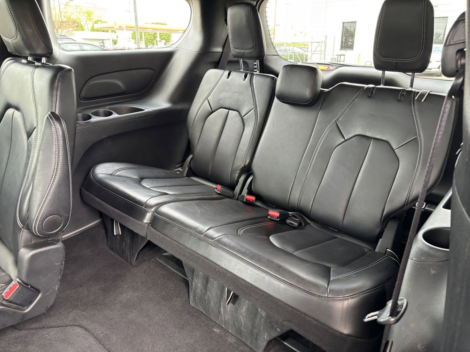 Thumbnail: 2025 Chrysler Pacifica - 31