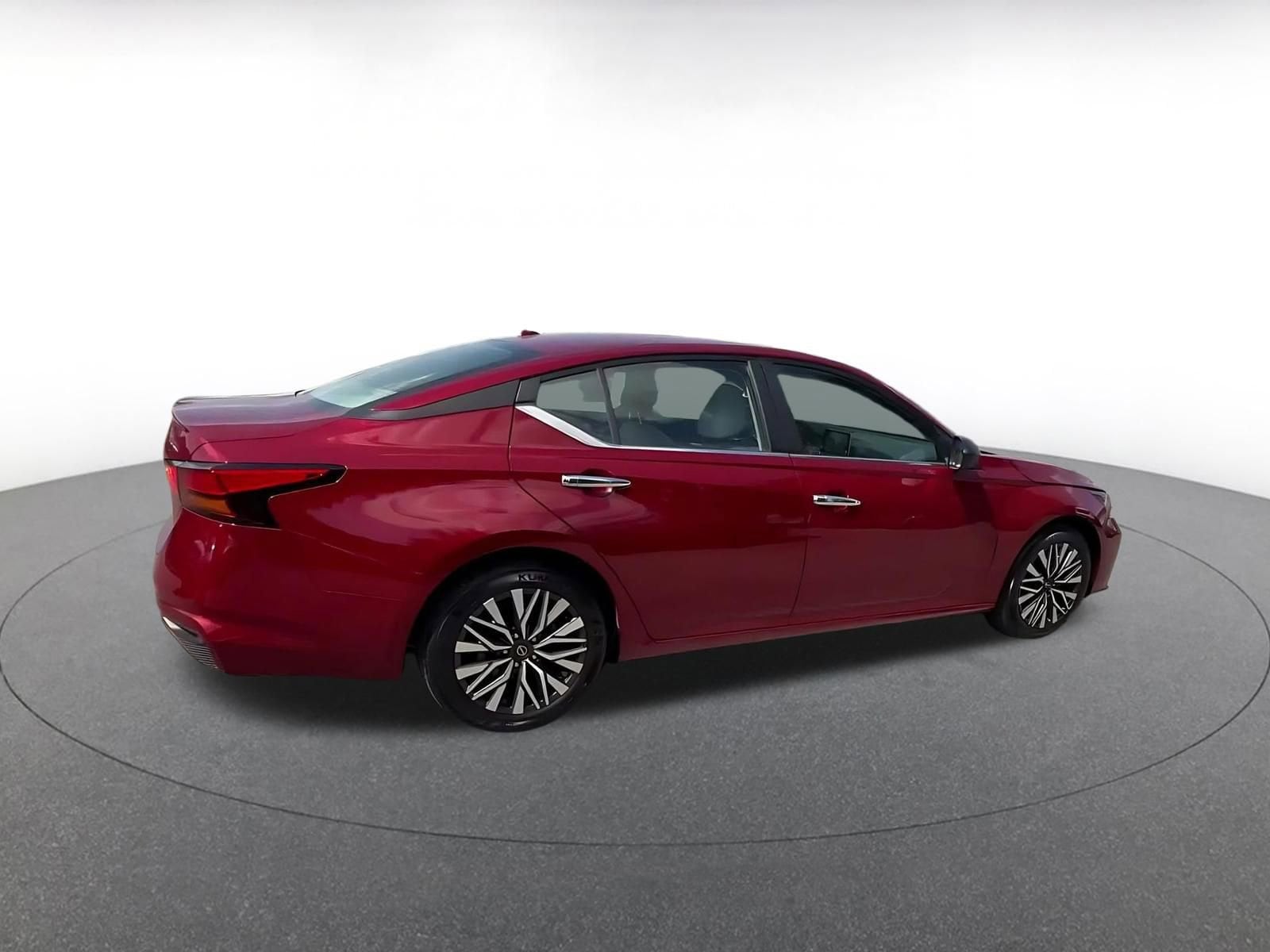 Thumbnail: 2025 Nissan Altima - 14
