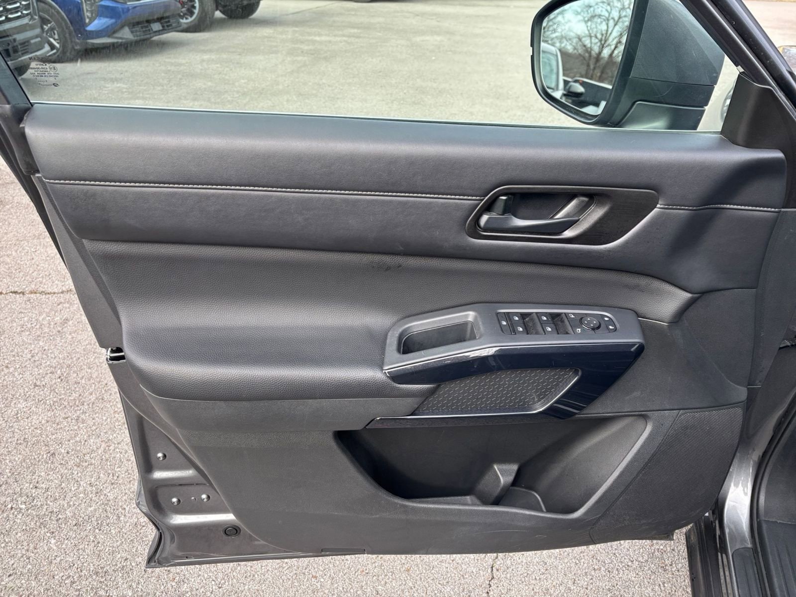 Thumbnail: 2025 Nissan Pathfinder - 22