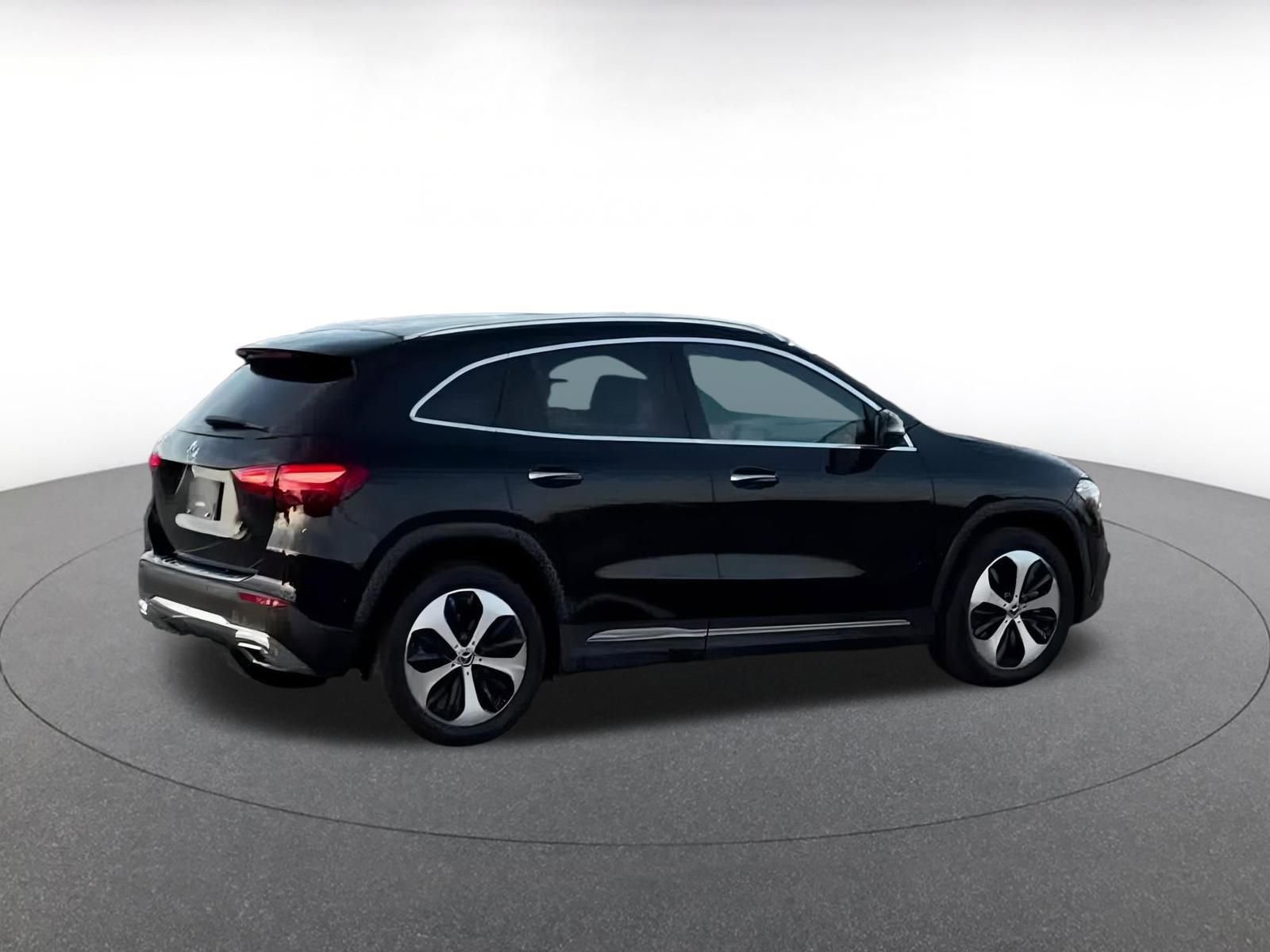 Thumbnail: 2025 Mercedes-Benz GLA - 14