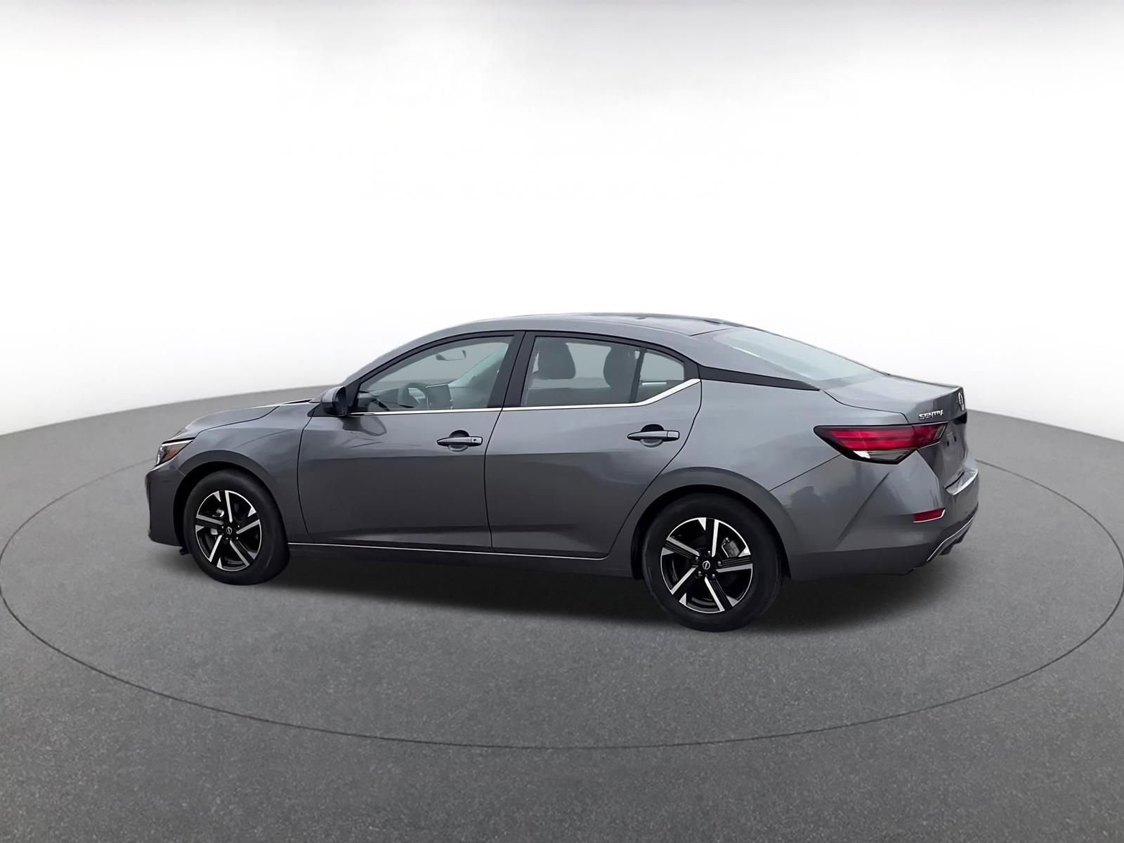 Thumbnail: 2025 Nissan Sentra - 10